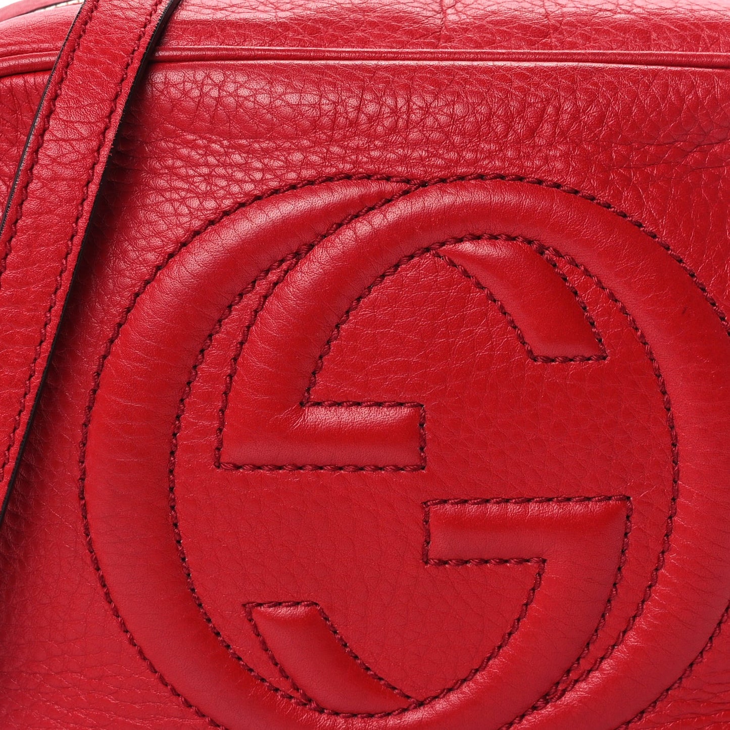 Pebbled Calfskin Small Soho Disco Bag Vibrant Red