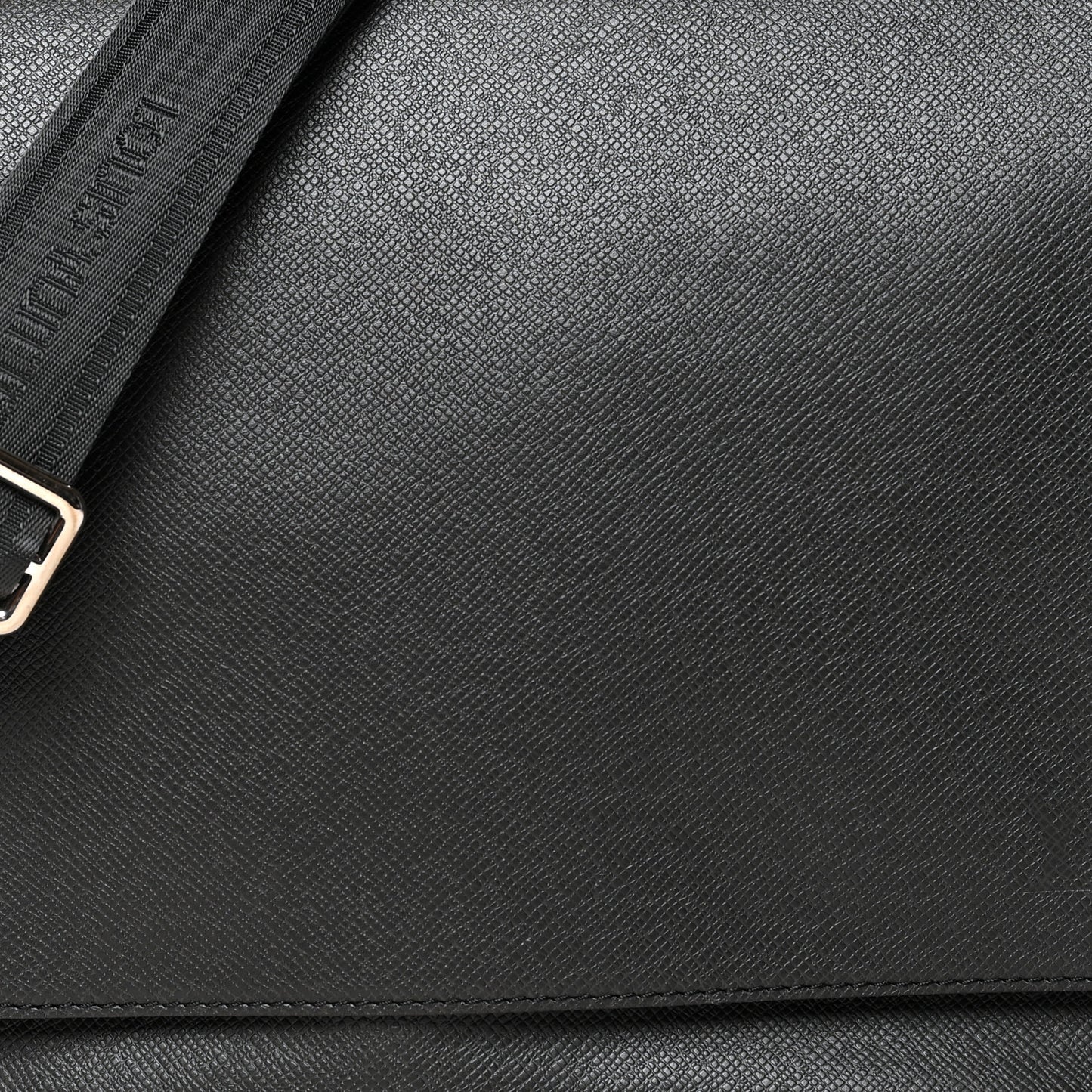 Taiga Roman PM Messenger Black