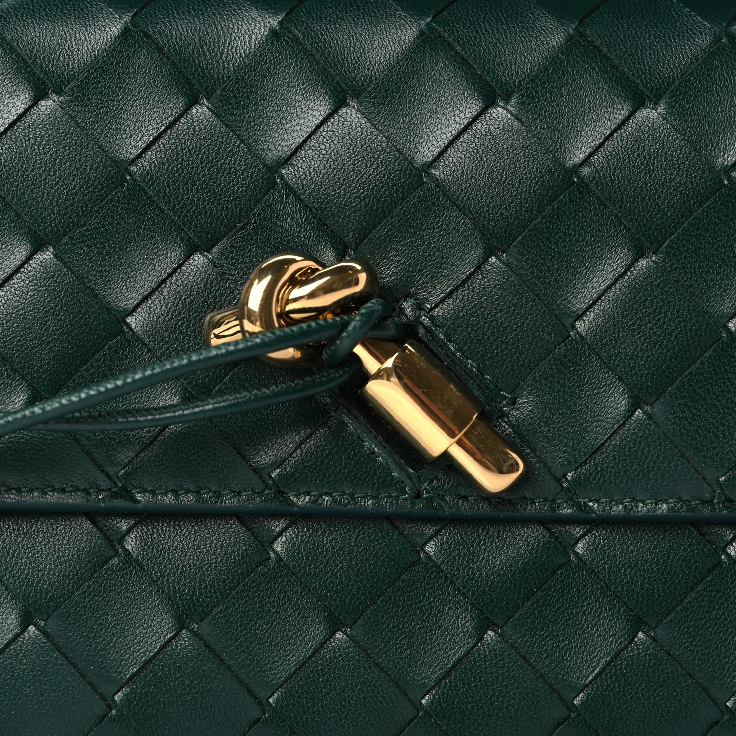 Bottega Veneta Nappa Intrecciato Long Andiamo Top Handle Clutch Emerald Green 7 of 7