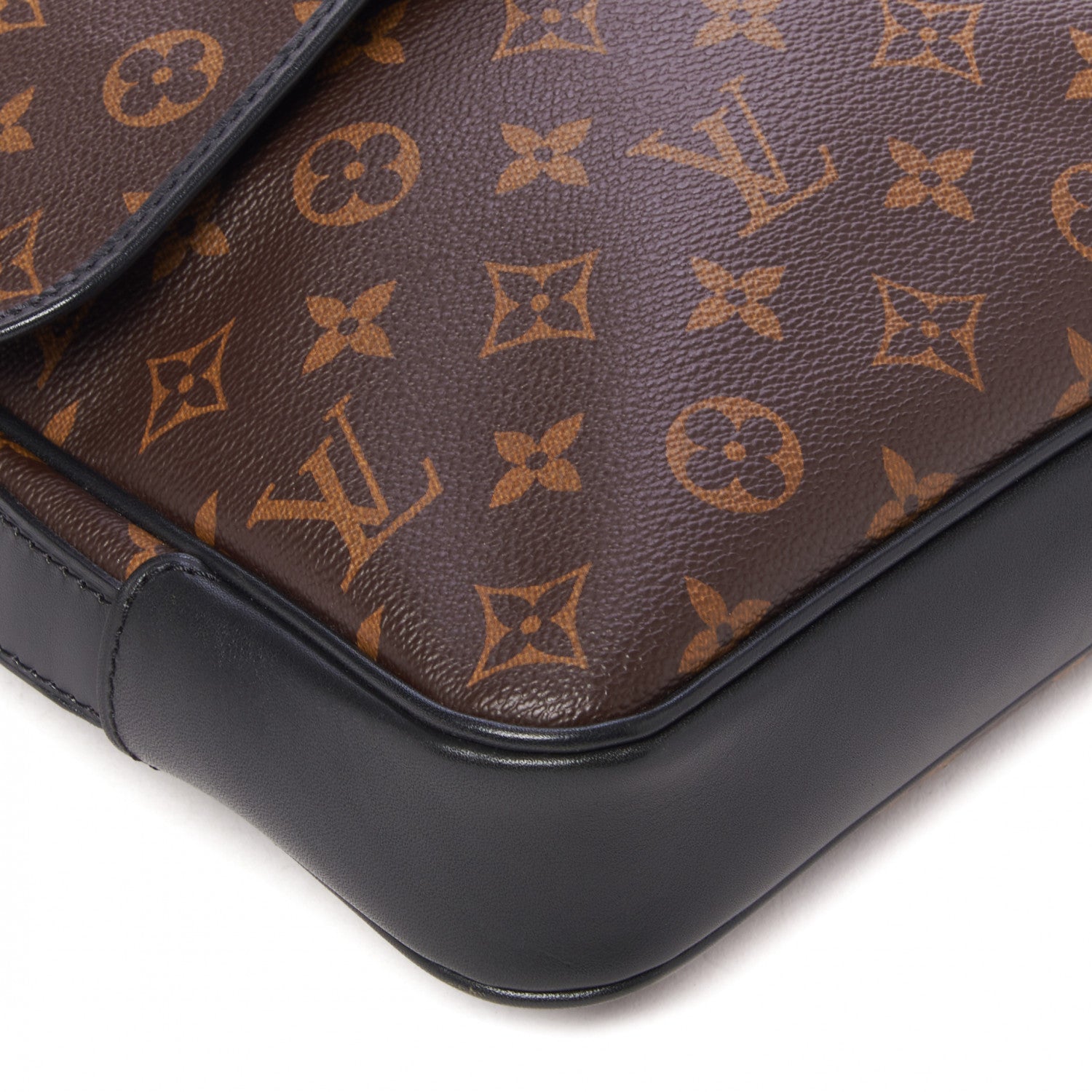 Louis Vuitton Monogram Macassar Bass MM 8 of 8