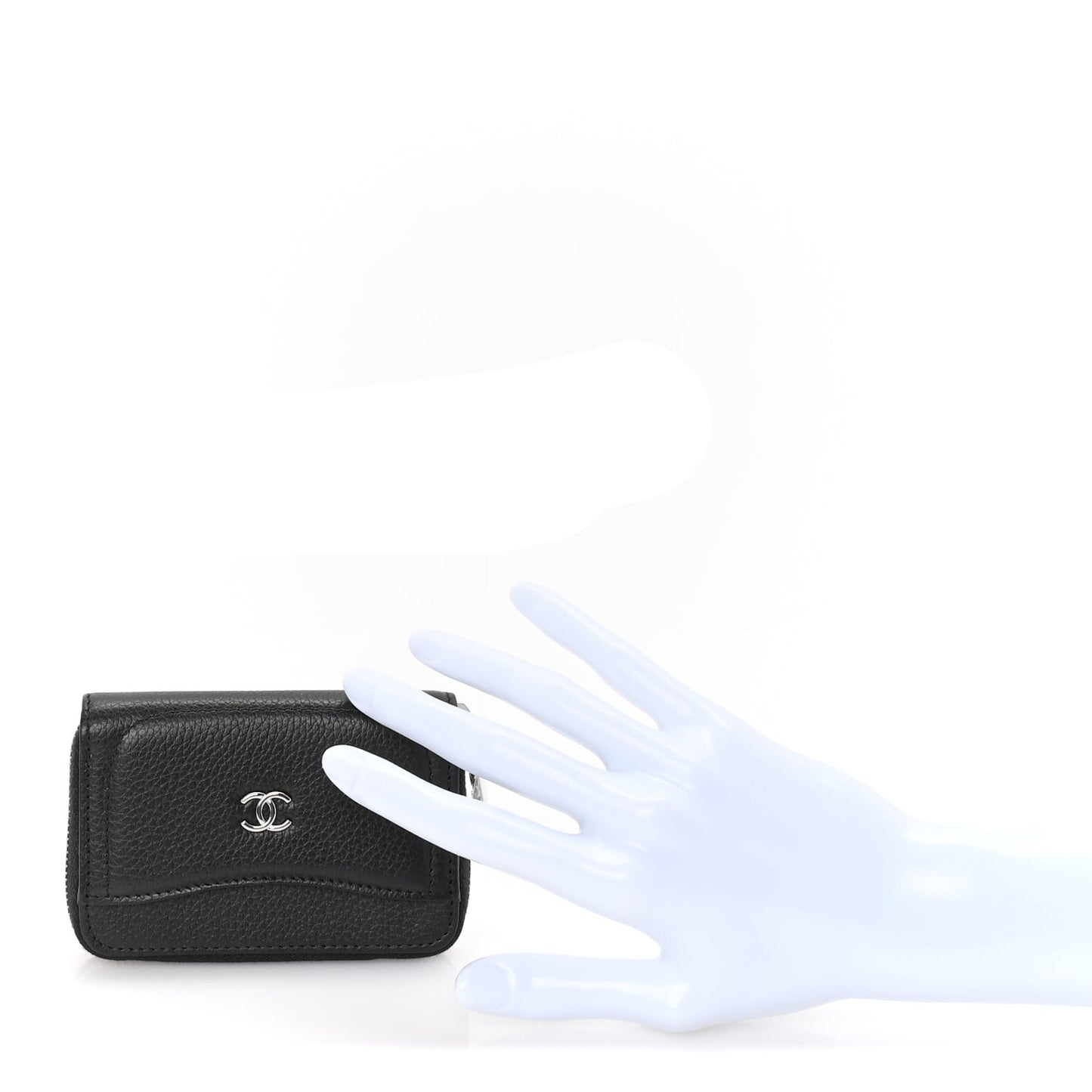 Caviar Classic Zipped Coin Purse  Black