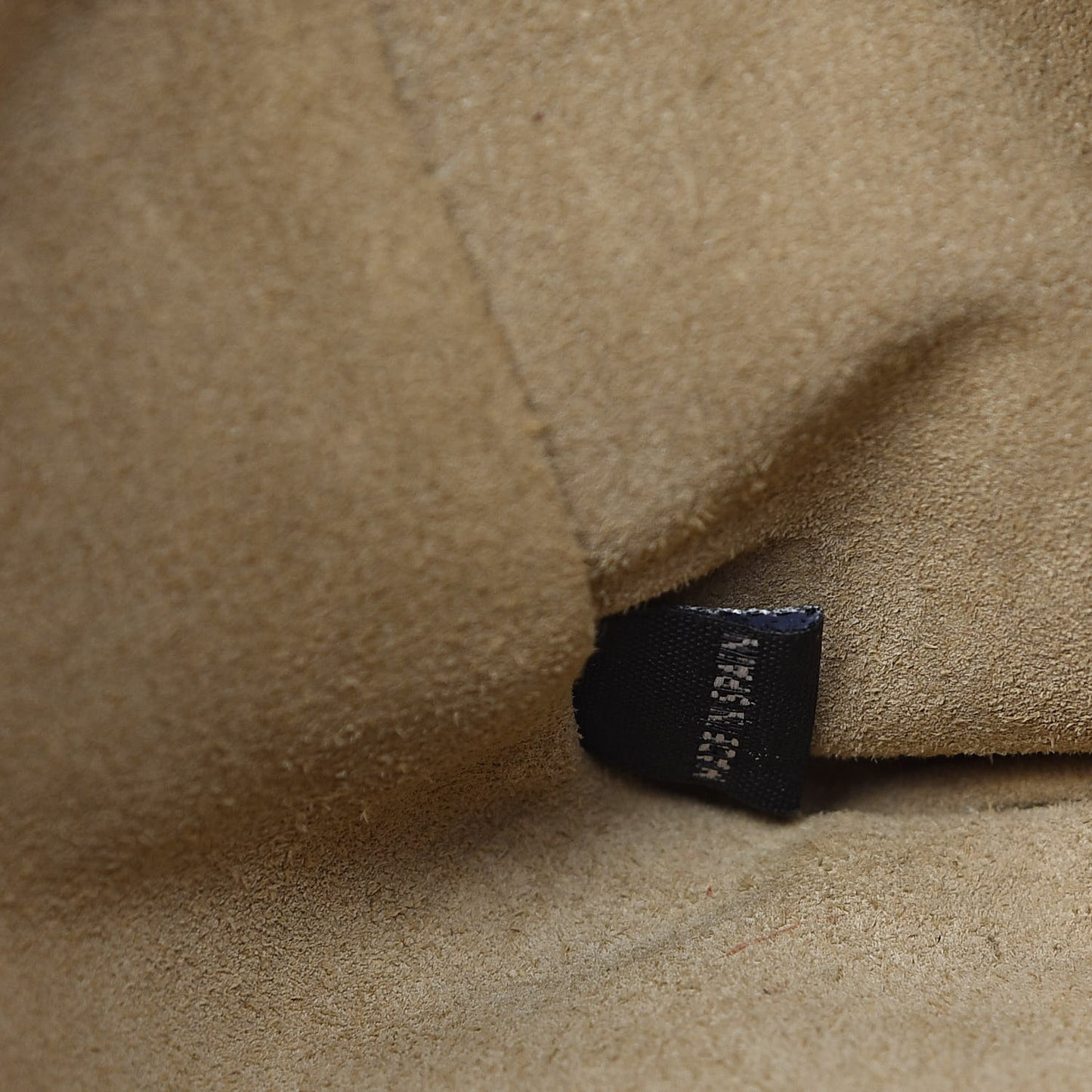 Small Classic Grain Small Lily Flap Burnt Peach