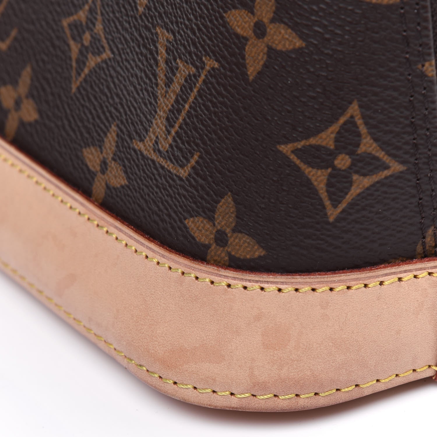 Louis Vuitton Monogram Alma BB 21 of 27