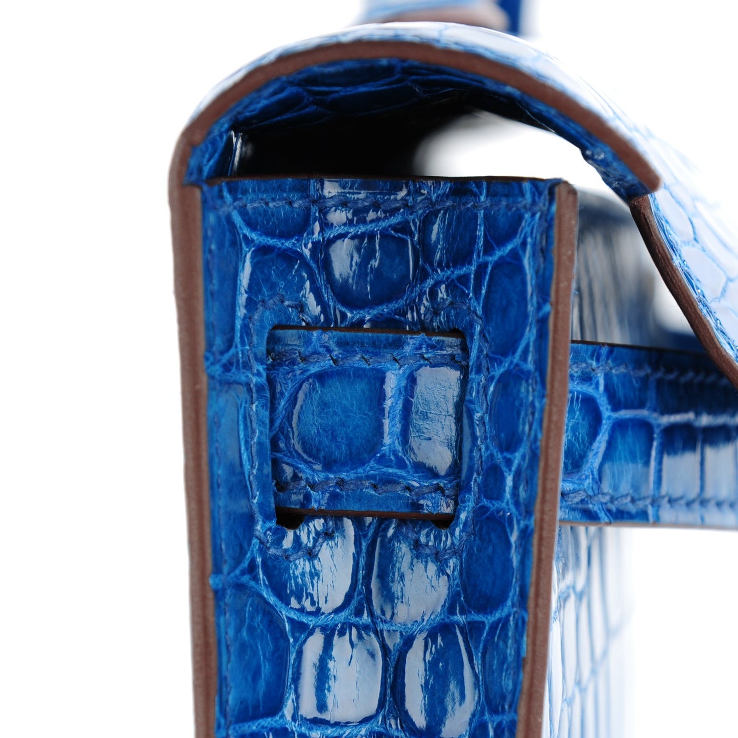 Shiny Niloticus Crocodile Kelly Cut Pochette Mykonos