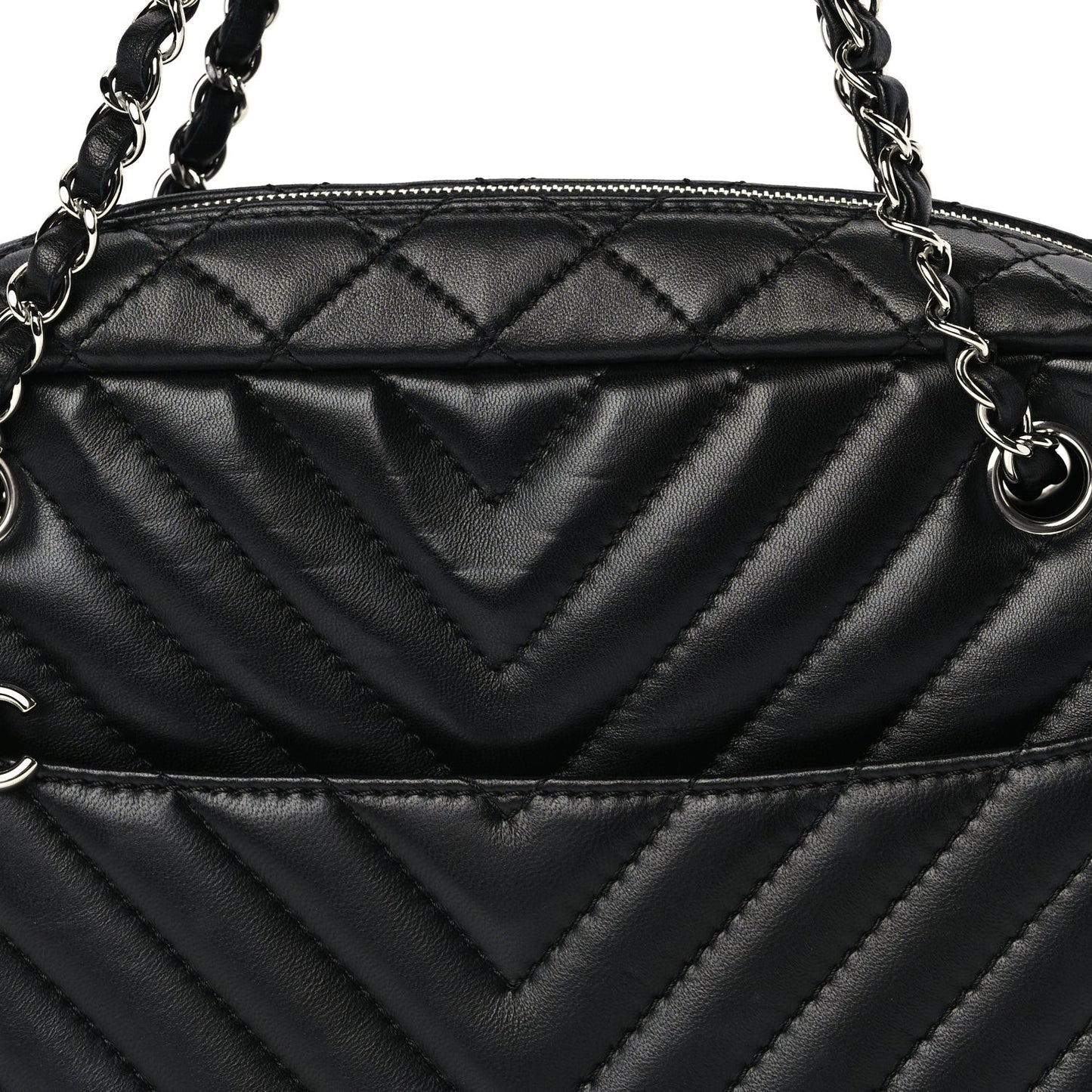 Lambskin Chevron Quilted Camera Case Black
