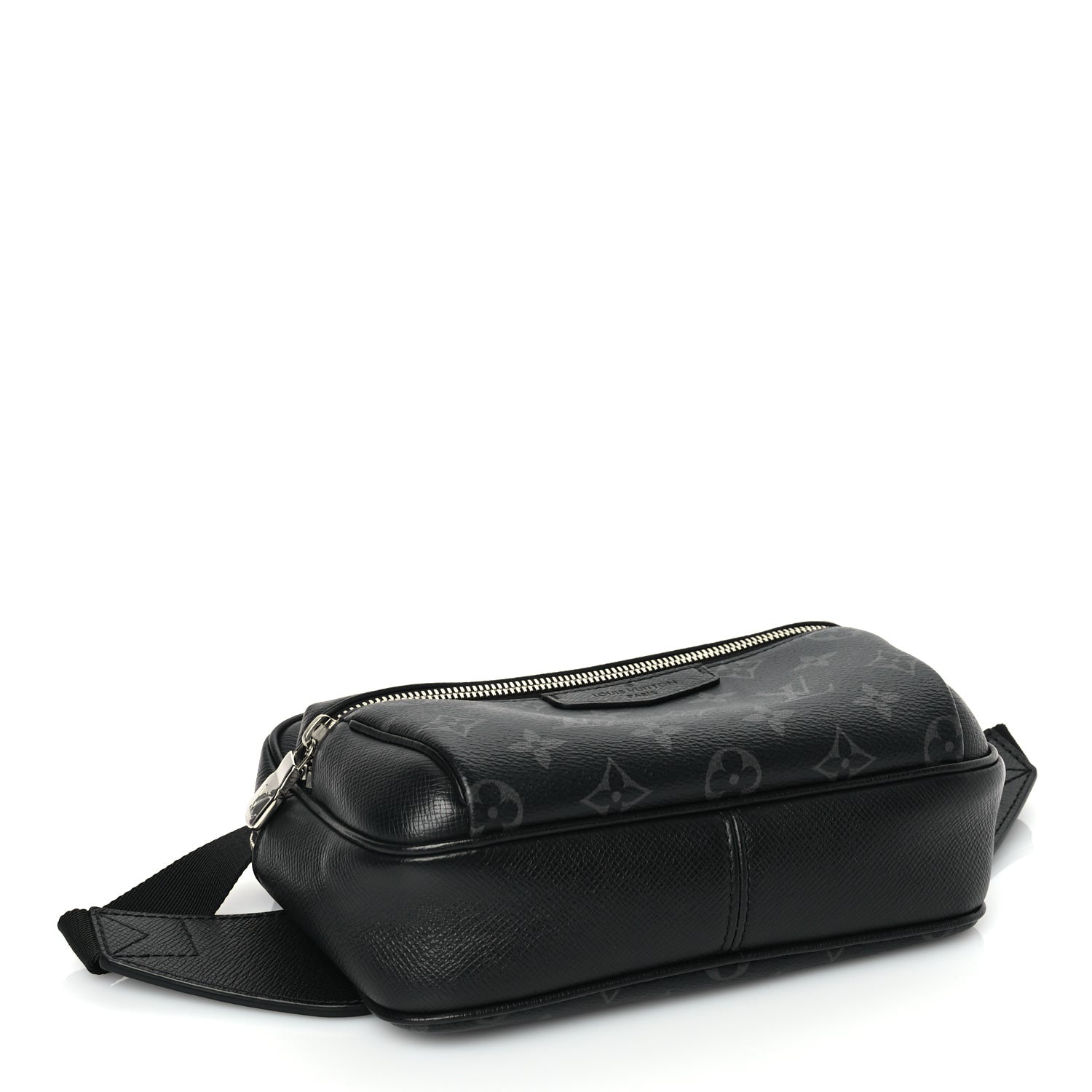 Louis Vuitton Taiga Monogram Eclipse Outdoor Bum Bag 7 of 24