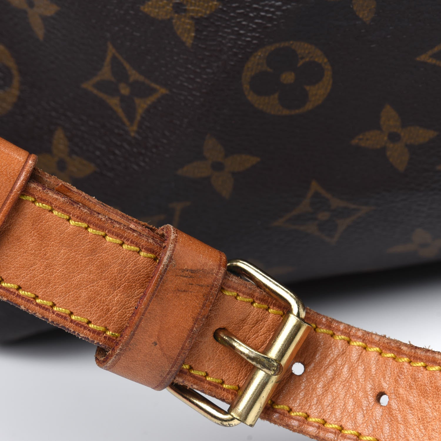 Louis Vuitton Monogram Keepall Bandouliere 50 32 of 35