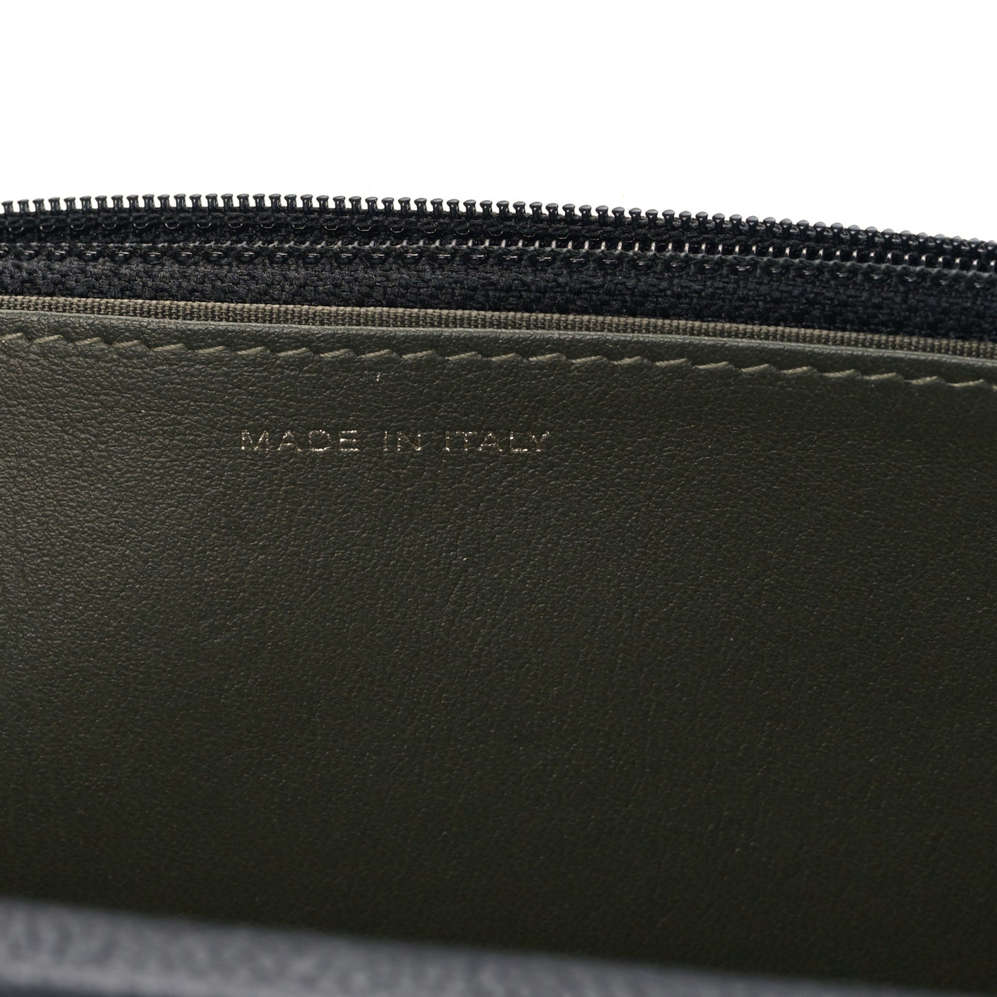 Caviar Quilted Boy Wallet On Chain WOC Black