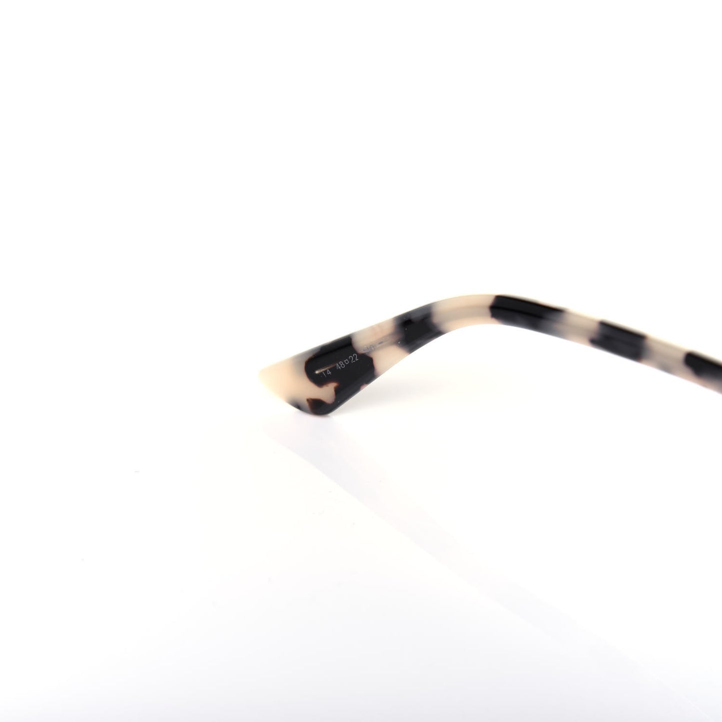 Metal Lambskin So Real Sunglasses Tortoise