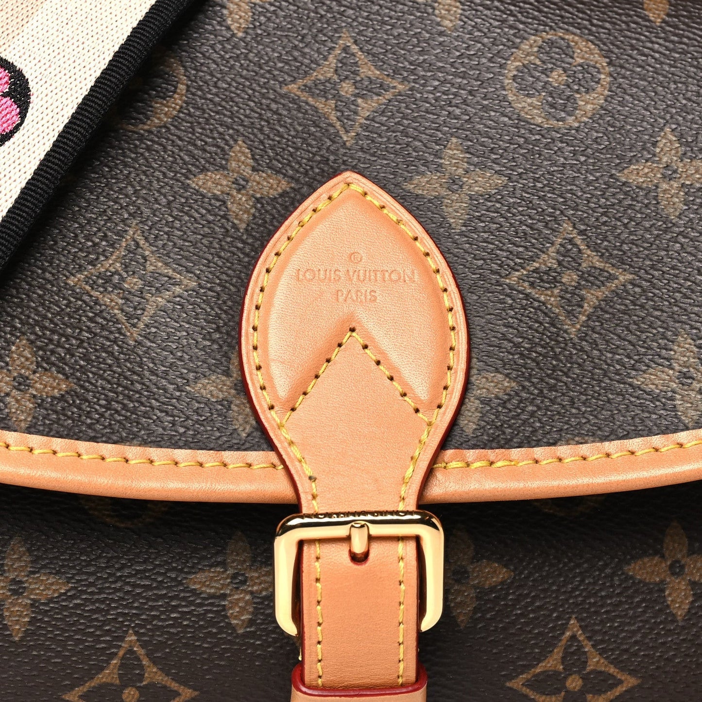 Monogram Diane Black
