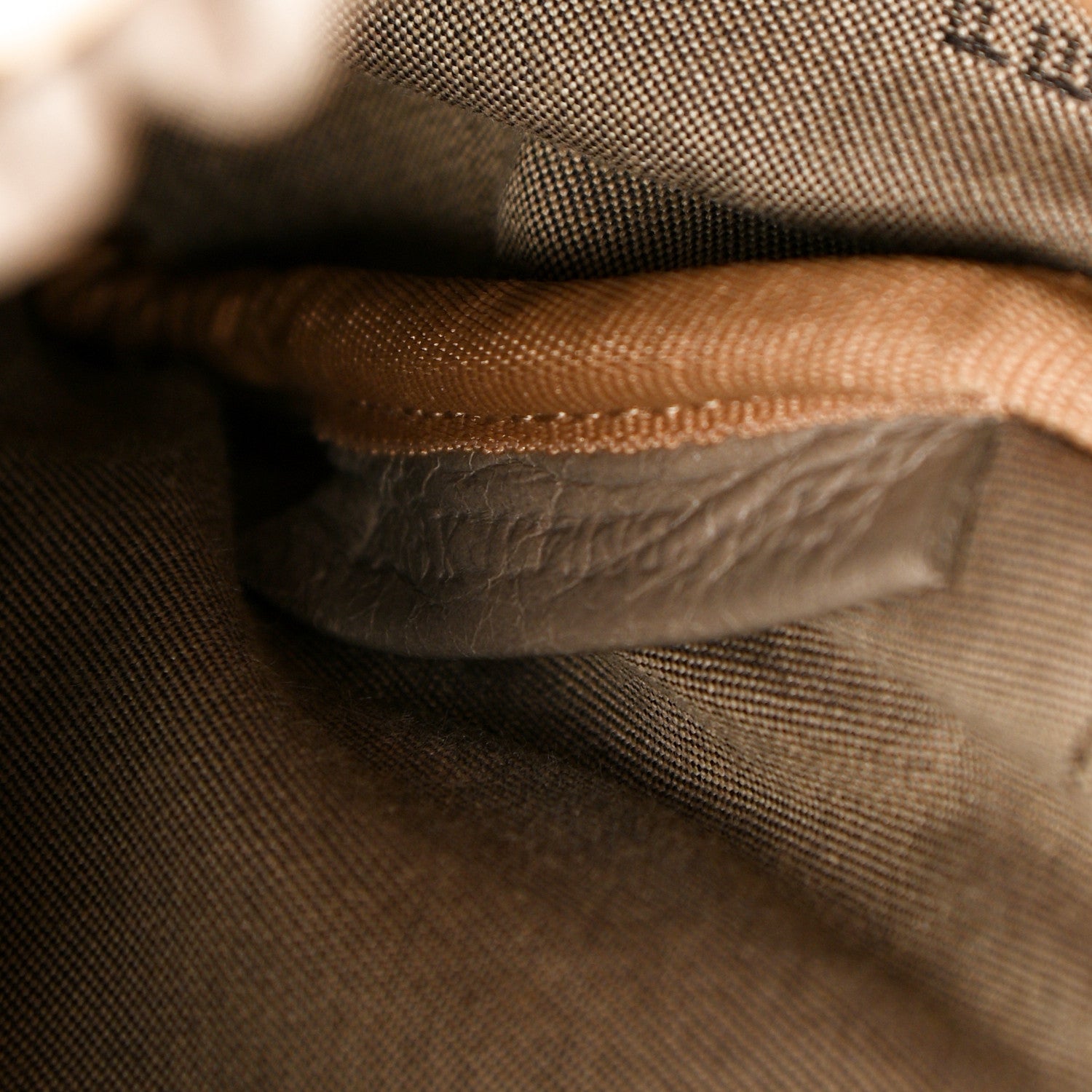 Fendi Lambskin Crocodile Embossed Medium Magic Bag Beige 7 of 12