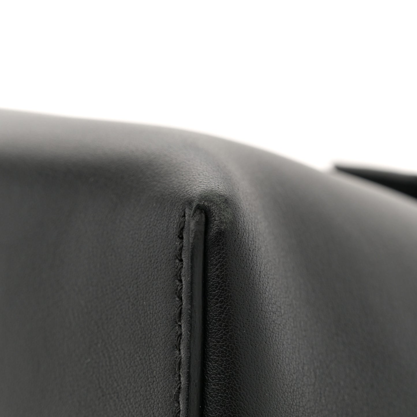 Vitello Dolce Marmol Medium By The Way Boston Bag Black