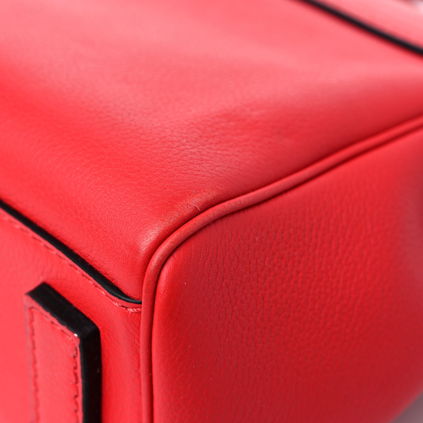 Grained Calfskin Medium La Medusa Bag Red
