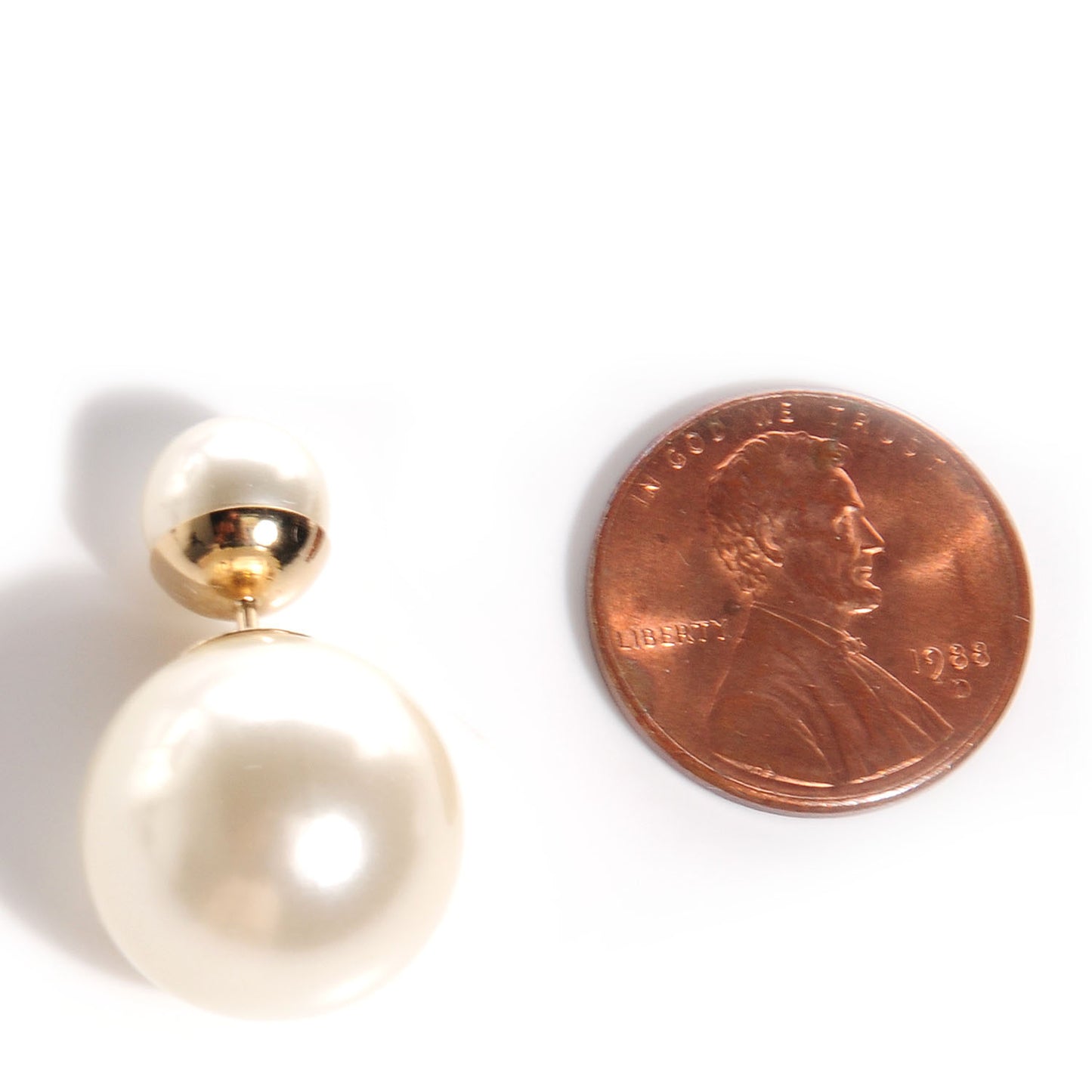 Mise En Dior Tribal Earrings Cream