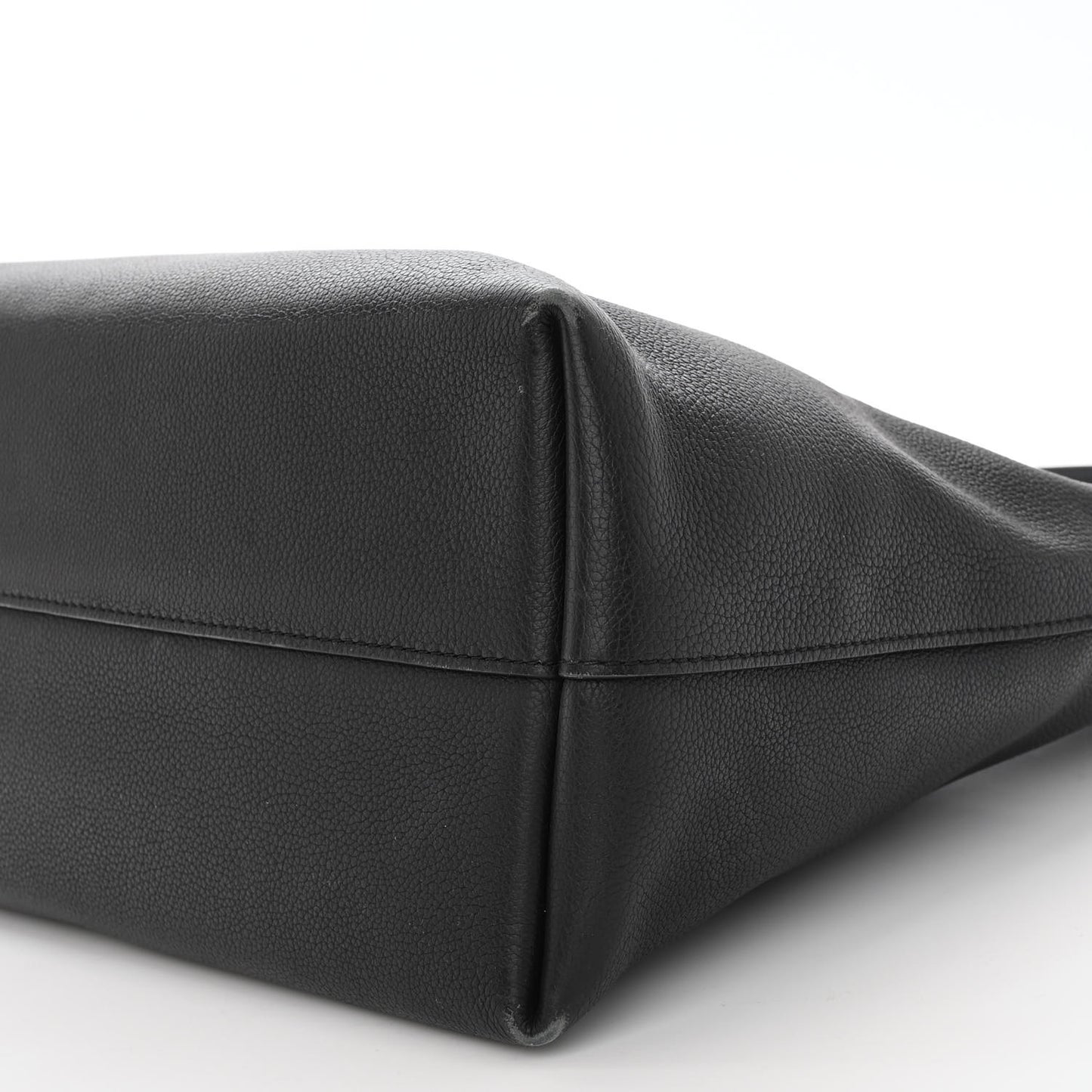 Calfskin Lockme Hobo Black