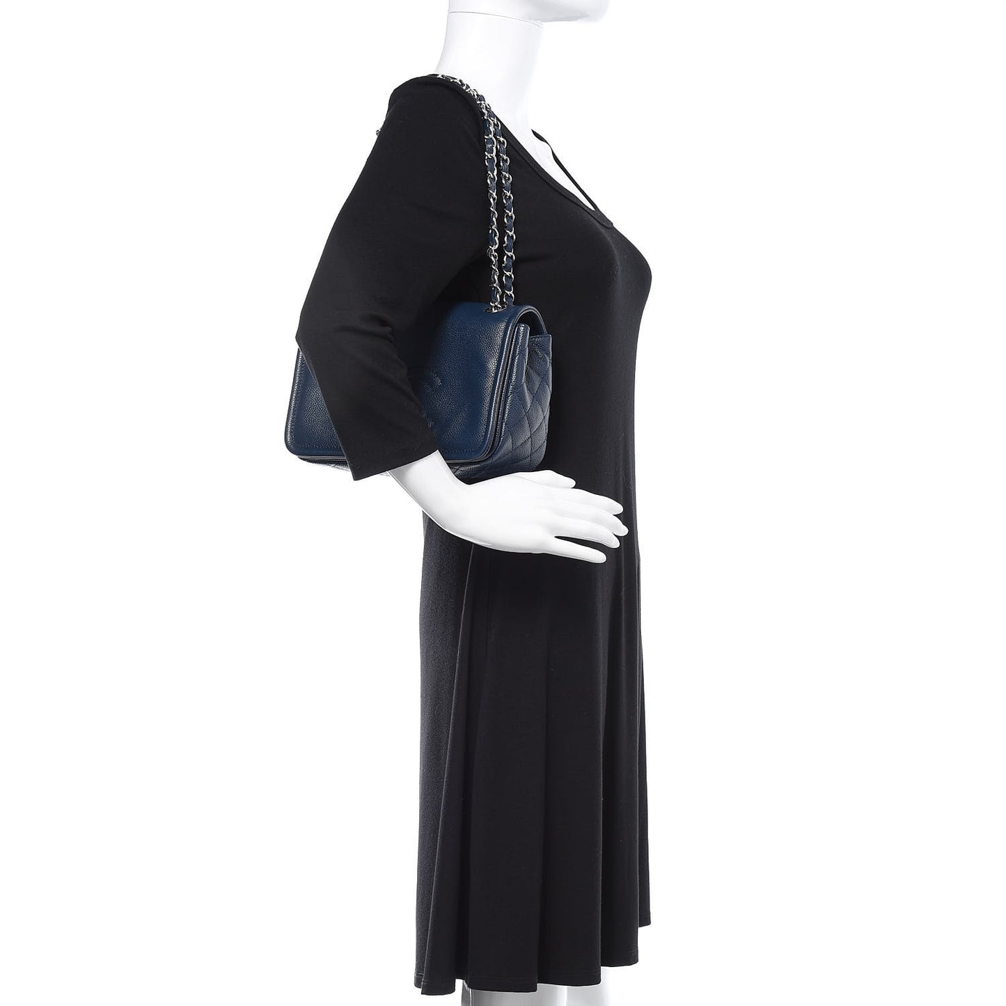 Caviar Medium Timeless CC Flap Navy Blue