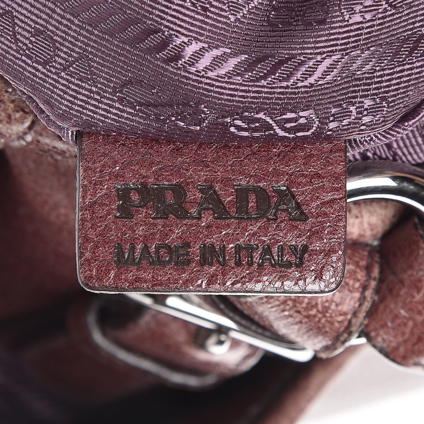 Cervo Lux Chain Shoulder Bag Lampone Sfumato