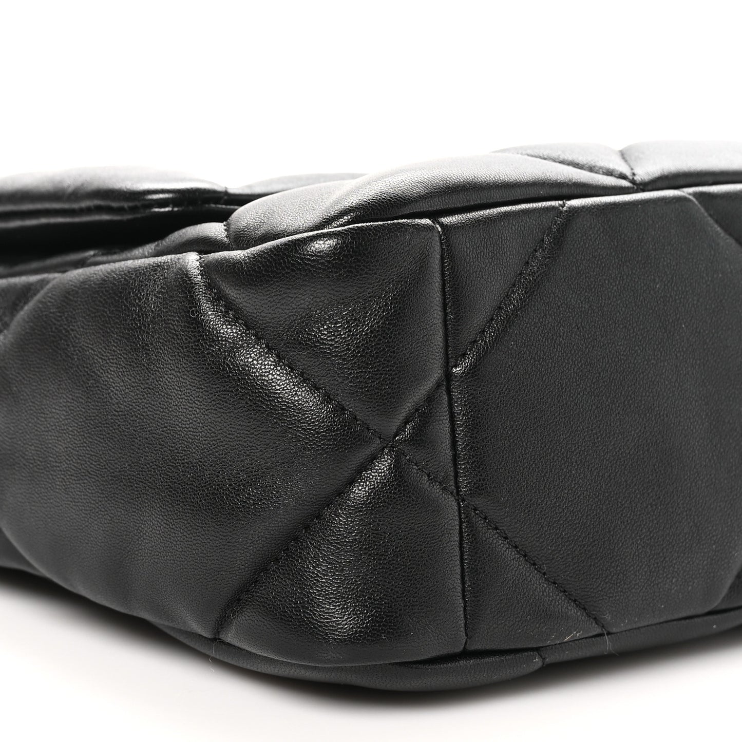 Goatskin Quilted Medium Chanel 19 Flap Black