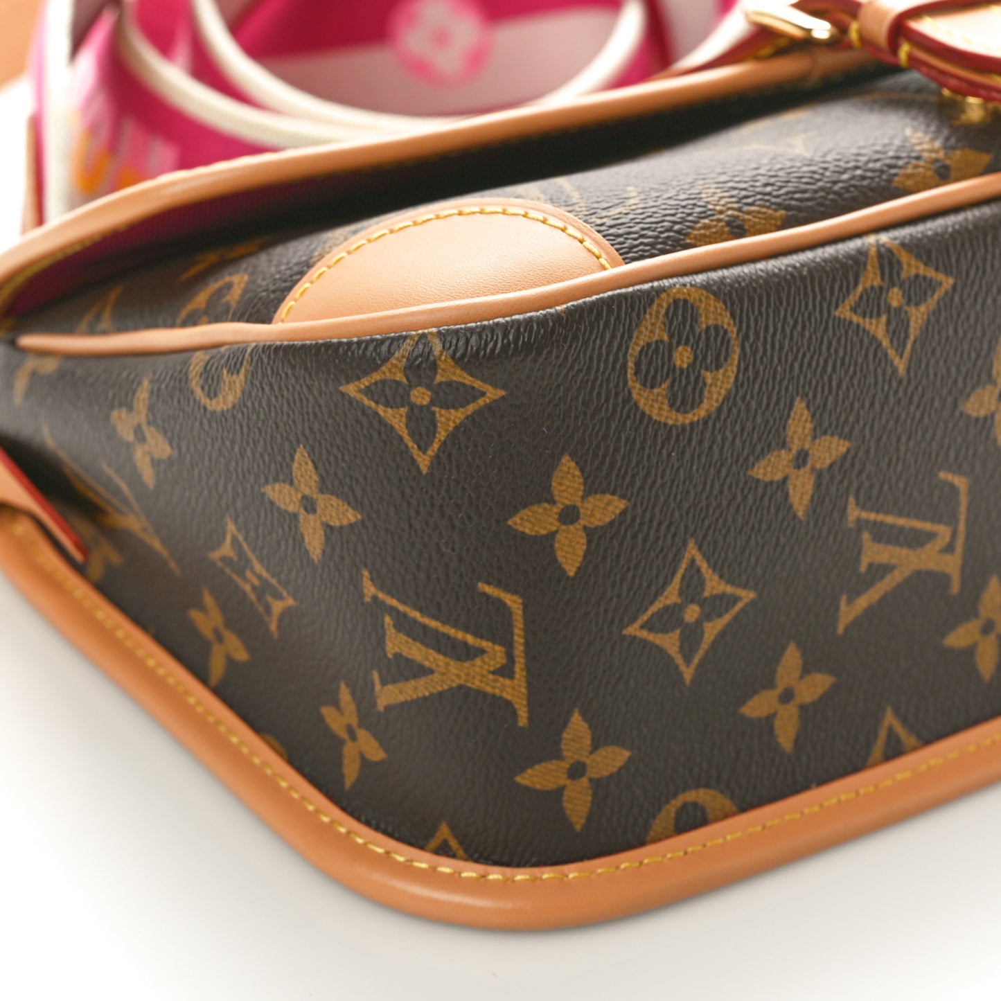 Monogram Diane Fuchsia