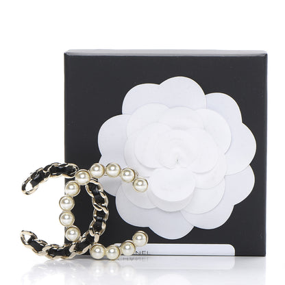 Chanel Lambskin Pearl CC Chain Brooch Black Gold 4 of 4