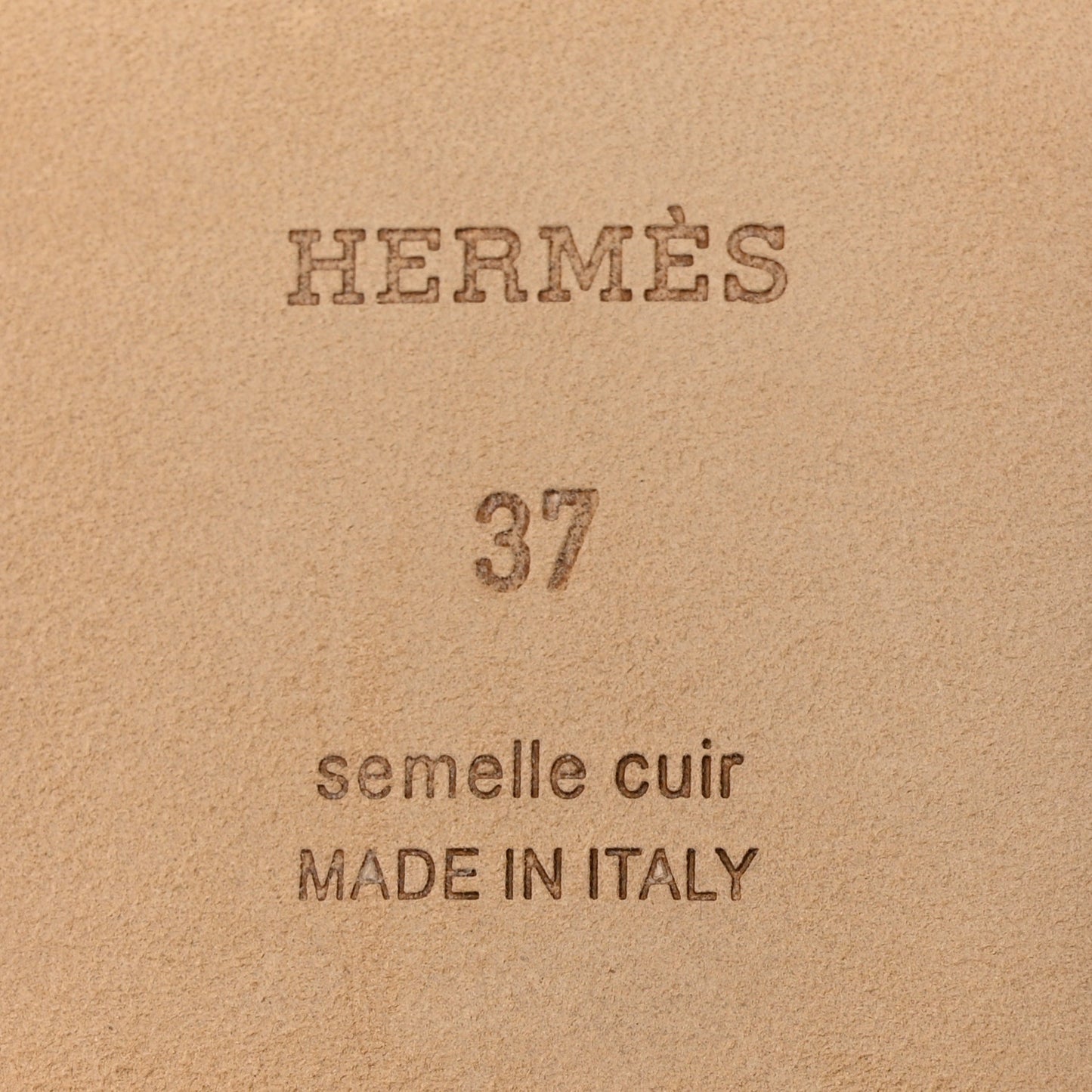 Box Calfskin Oran Sandals 37 Gold