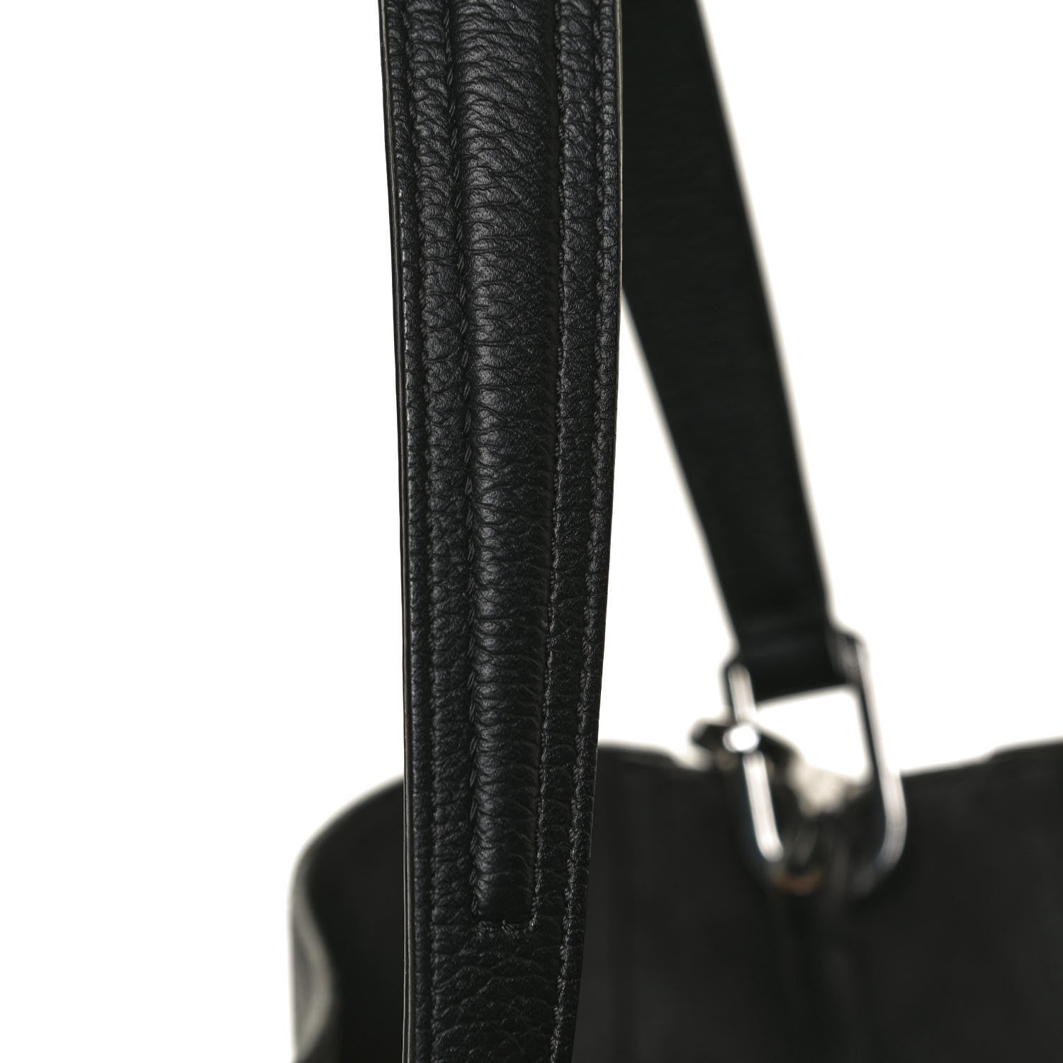 MCM Grained Calfskin Visetos Medium Sarah Hobo Black 17 of 17
