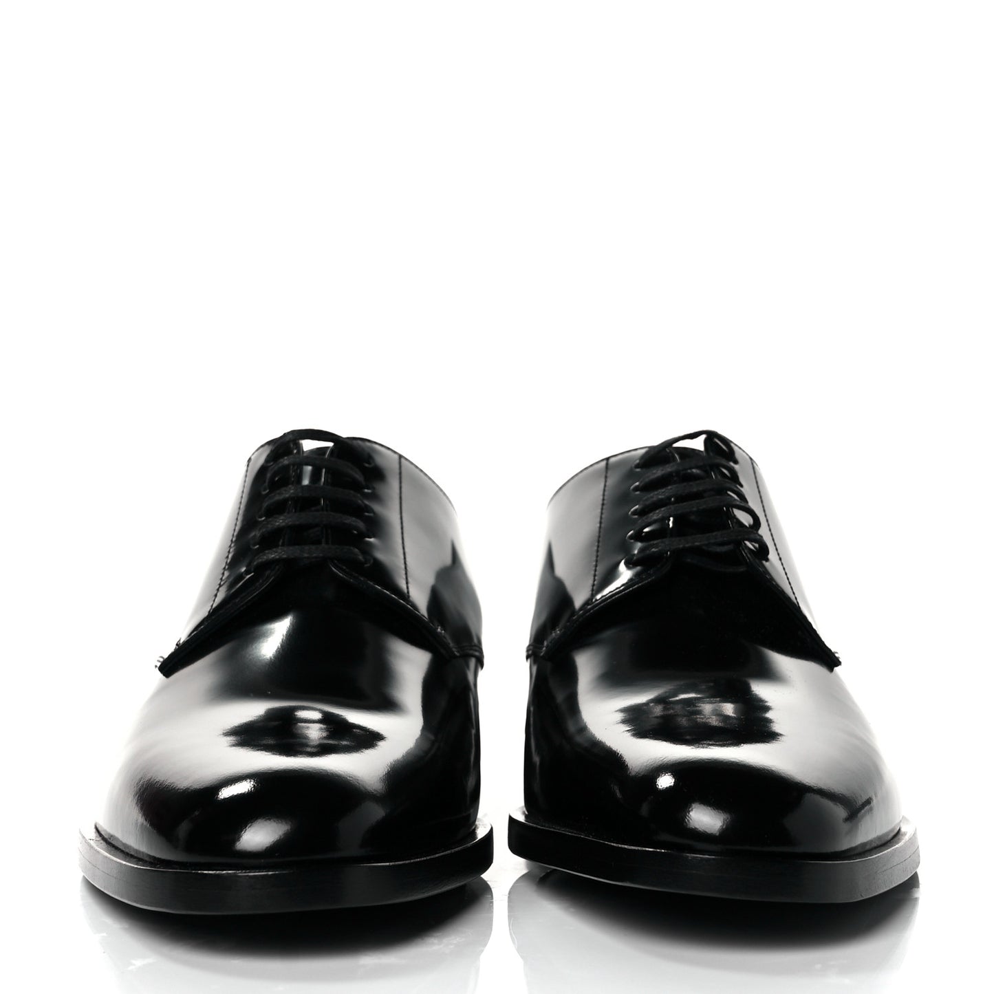 Patent Calfskin Montaigne 25 Uniform 38 Black