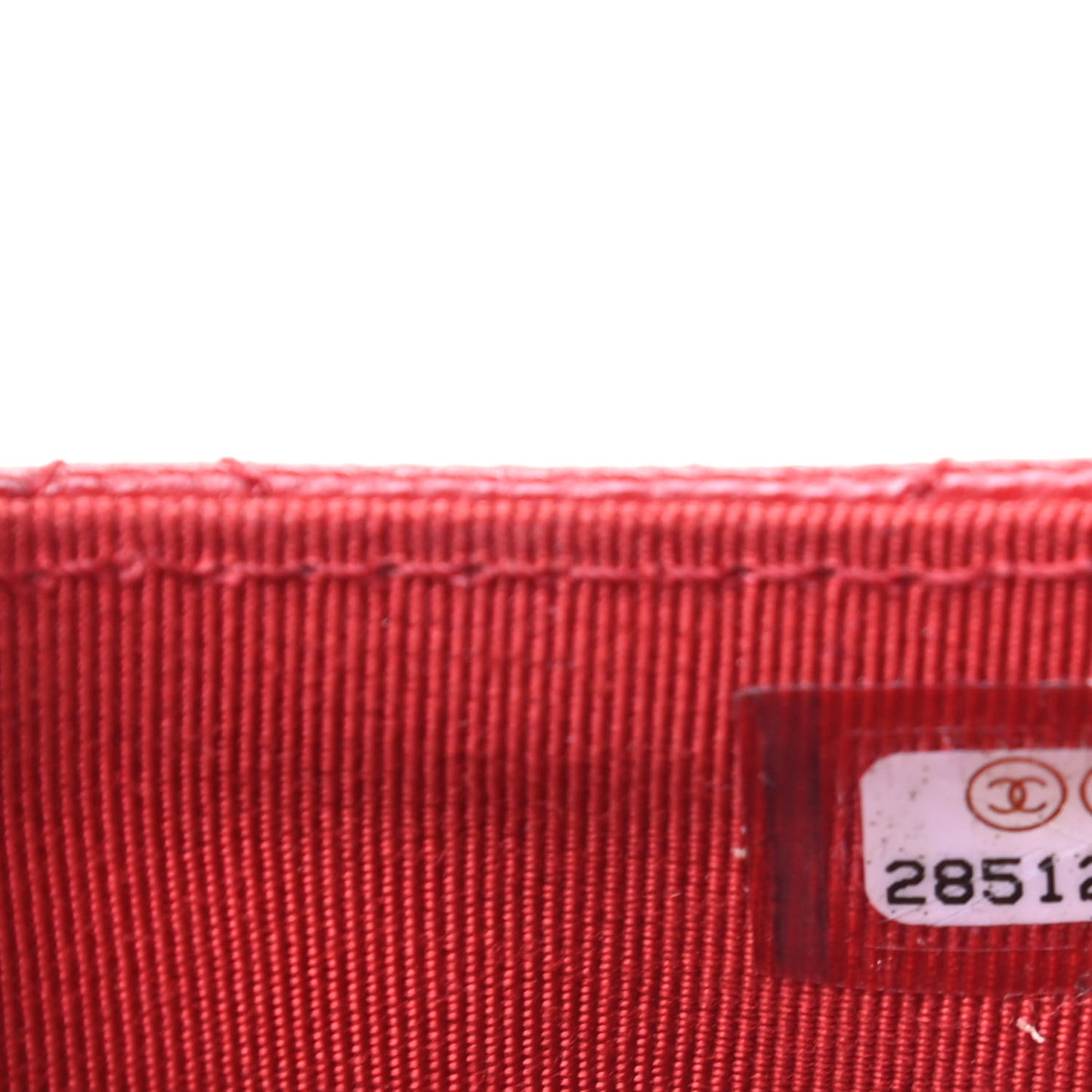 Caviar Quilted CC Zip Card Holder Red