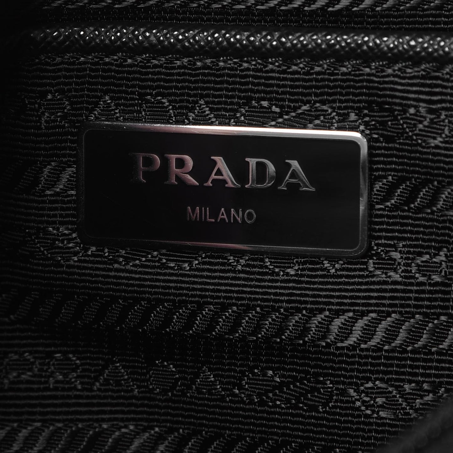 Tessuto Nylon Messenger Bag Black