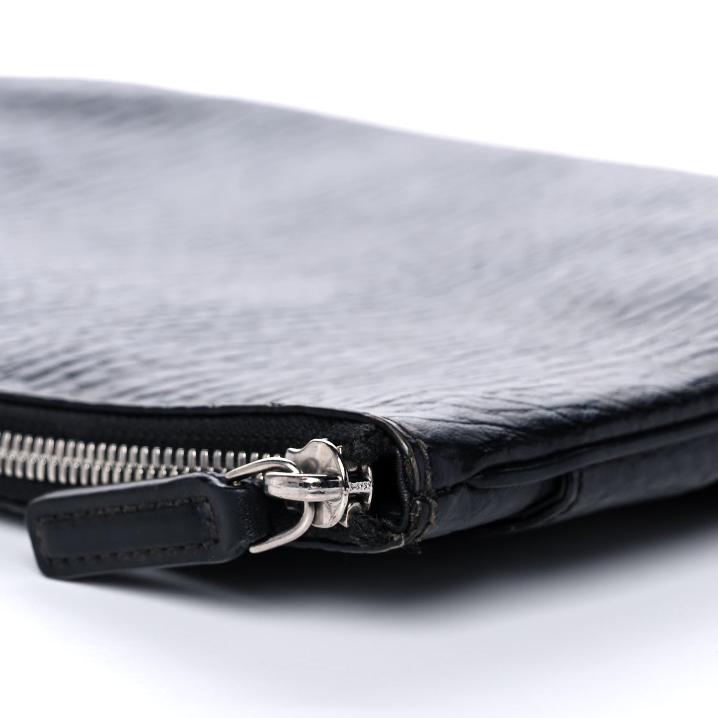 Visetos Medium Crossbody Pouch Black