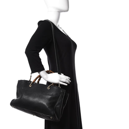 Gucci Pebbled Calfskin Medium Bamboo Shopper Tote Black 2 of 7