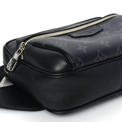 Louis Vuitton Taiga Monogram Eclipse Outdoor Bum Bag 21 of 24