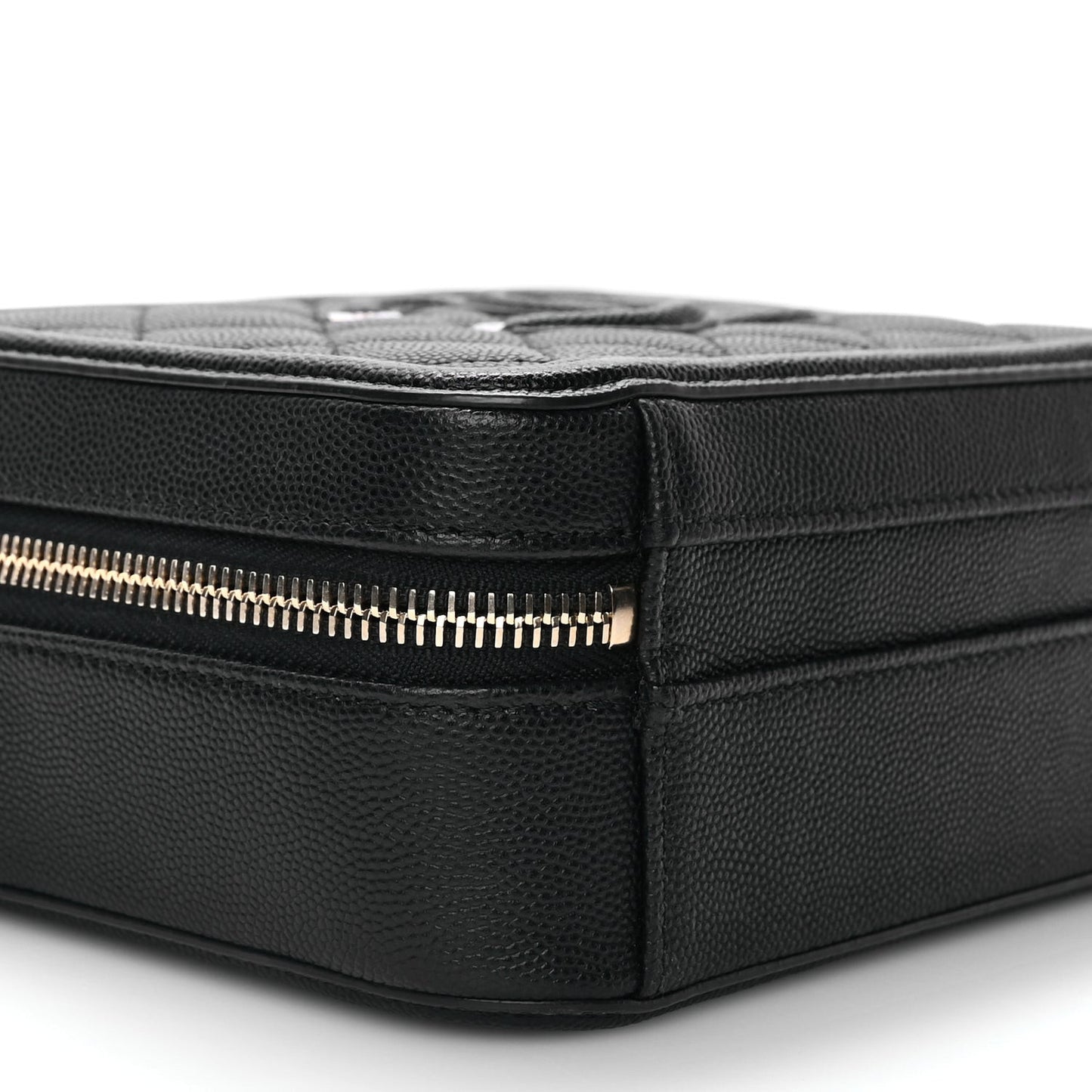 Caviar Quilted Small CC Filigree Vanity Case Black