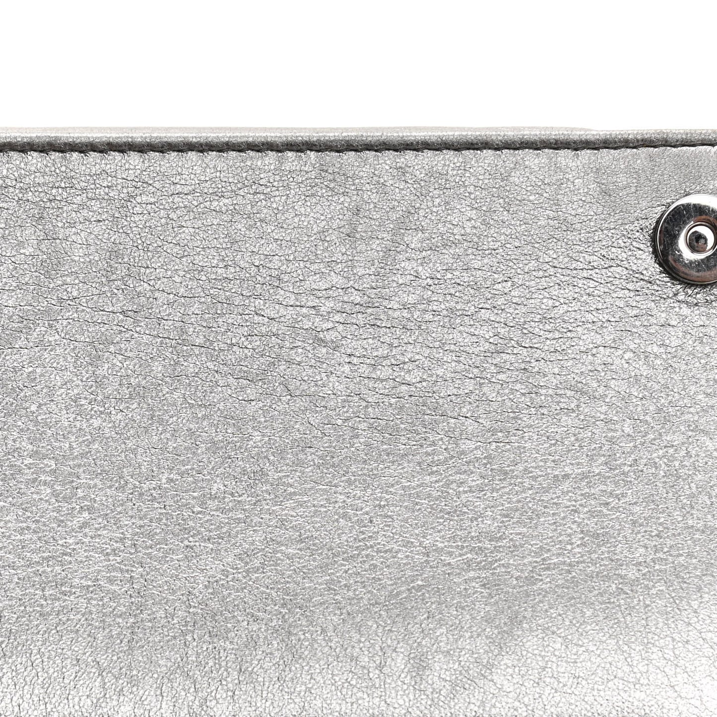 Metallic Nappa Impunture Diagramme Chain Wallet Cromo