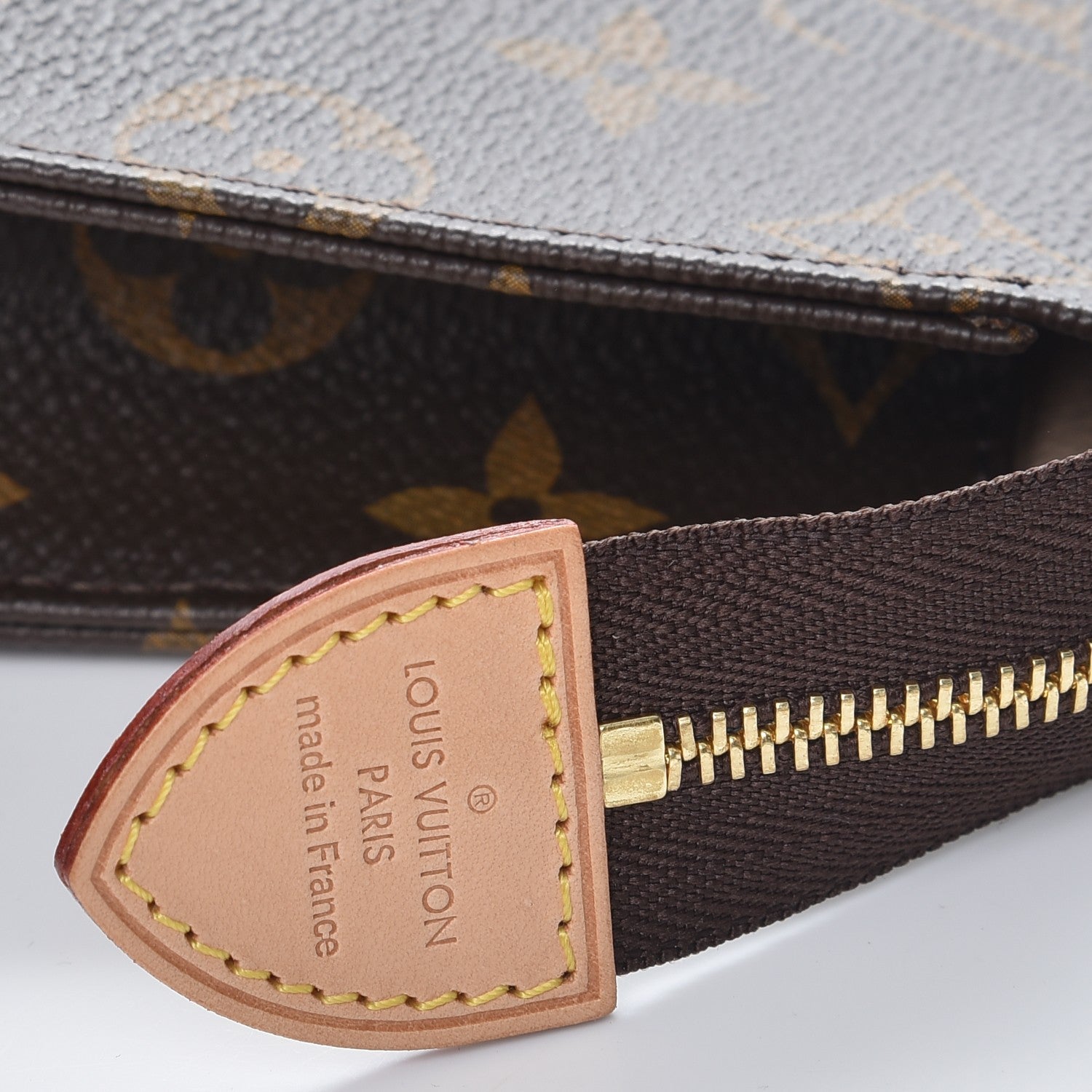 Louis Vuitton Monogram Toiletry Pouch 26 6 of 7