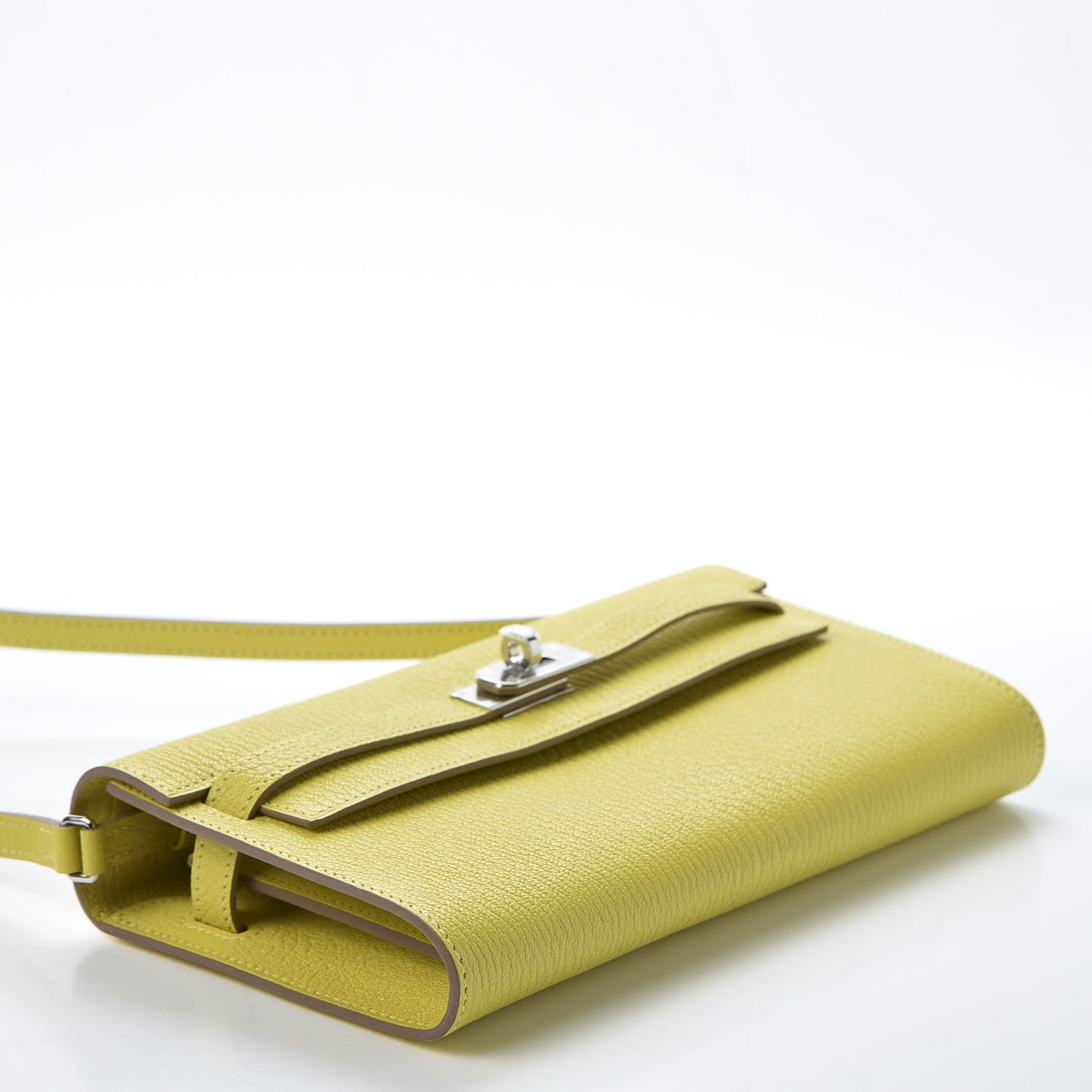Chevre Mysore Kelly Wallet To Go Lime