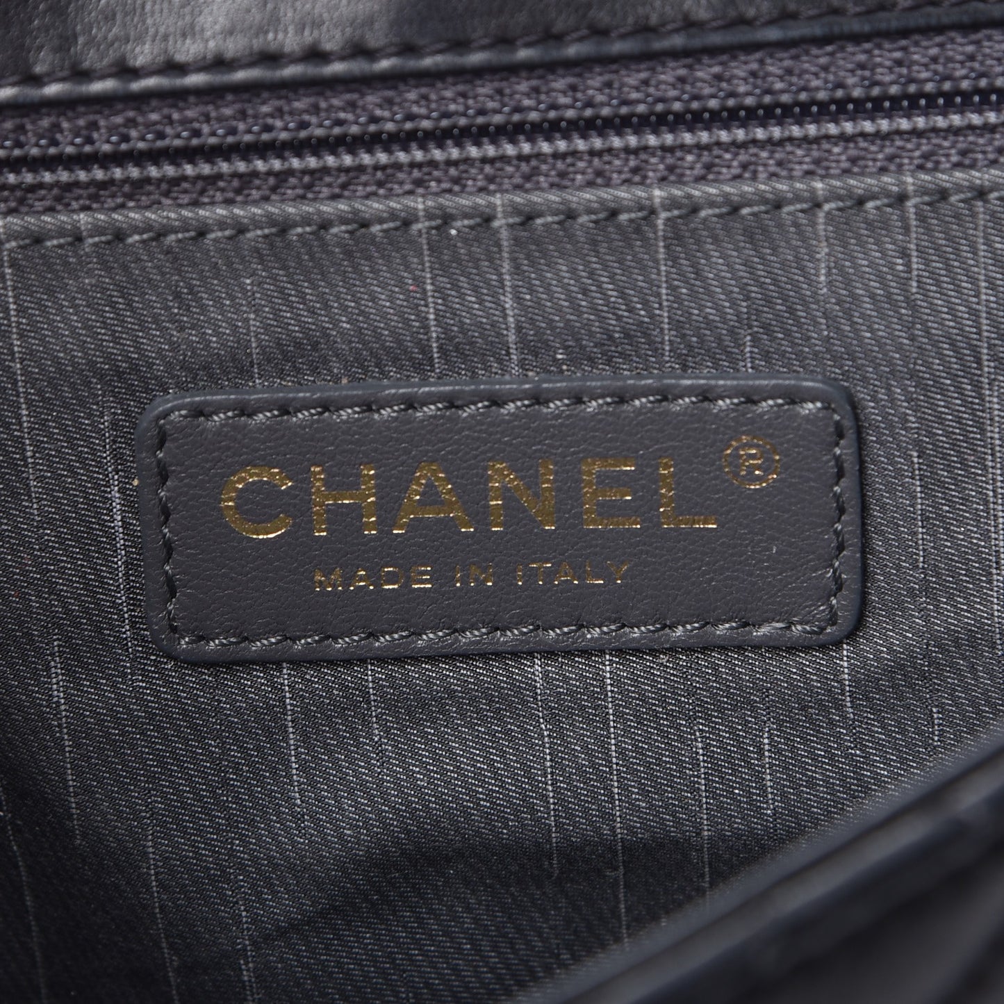 Lambskin Quilted Medium Westminster Pearl Flap Black