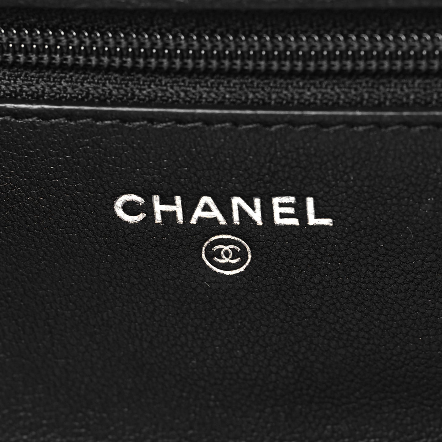 Sheepskin Chevron Reissue Wallet On Chain WOC So Black