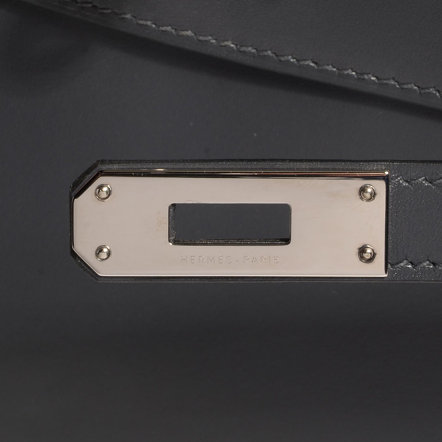 Box Kelly Longue Pochette Graphite