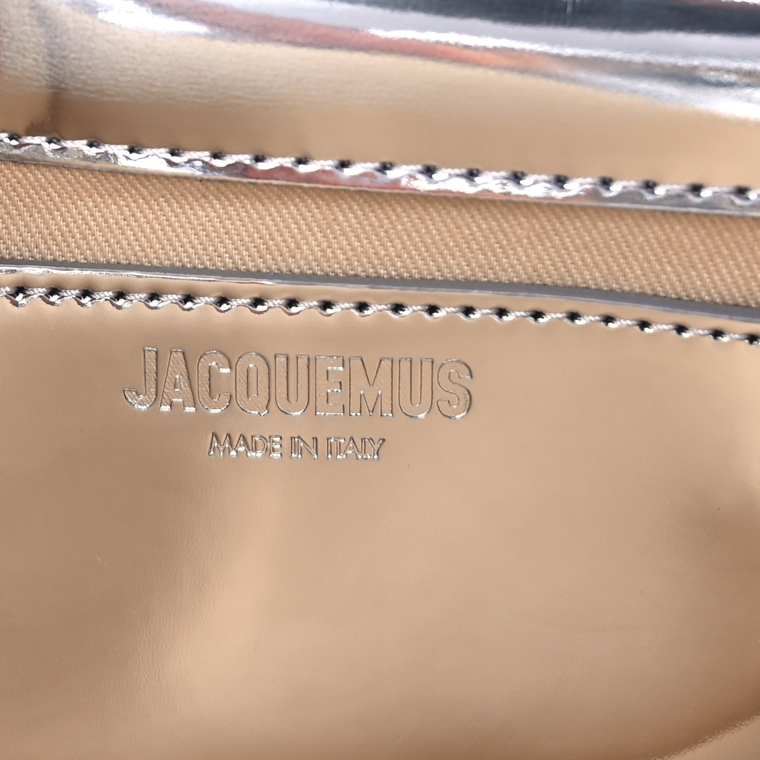 Jacquemus Metallic Patent Calfskin La Pochette Rond Carre  Silver 5 of 8