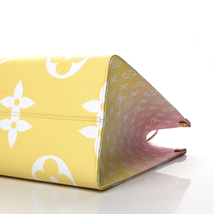 Louis Vuitton Monogram Giant By The Pool Onthego GM Light Pink 6 of 9
