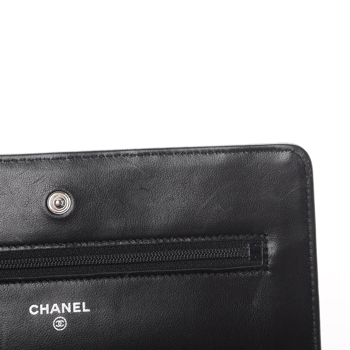 Lambskin Quilted Wallet On Chain WOC Black