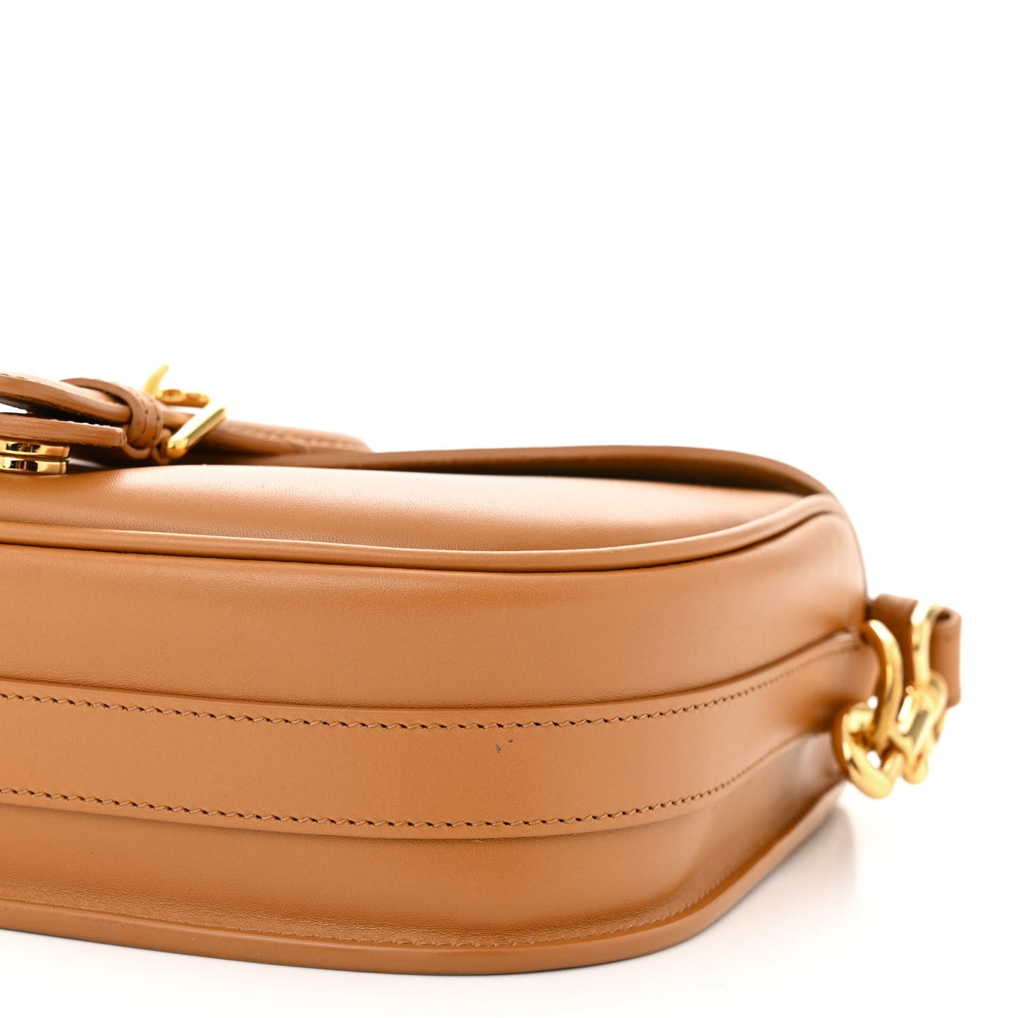 Box Calfskin Medium Bobby Flap Camel