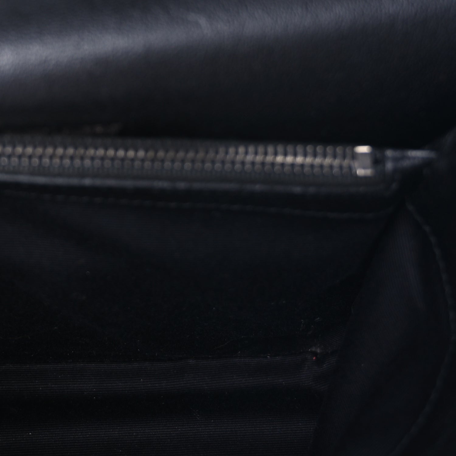 Saint Laurent Sheepskin Matelasse Chevron Monogram Medium College Bag  Black 4 of 8