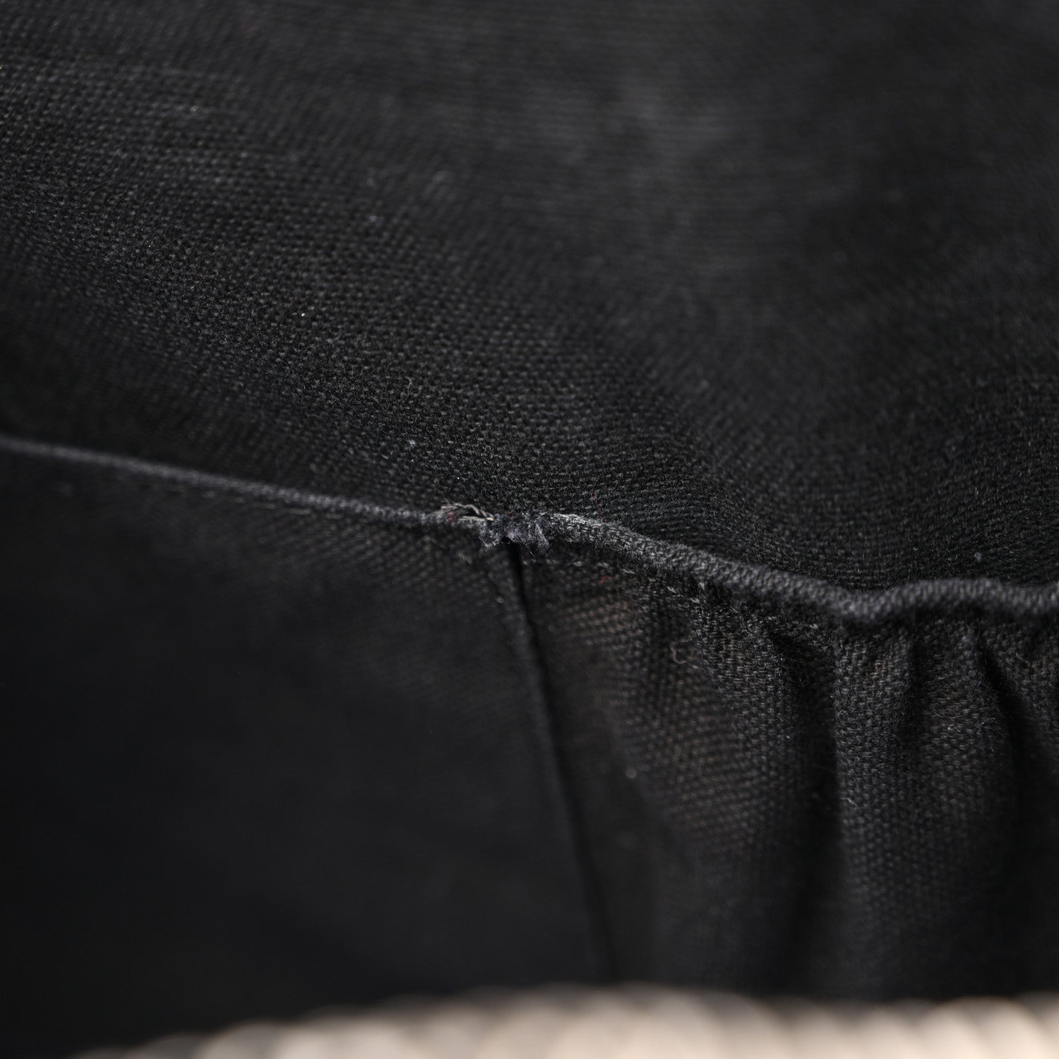 Givenchy Sugar Goatskin Medium Antigona Black 11 of 15