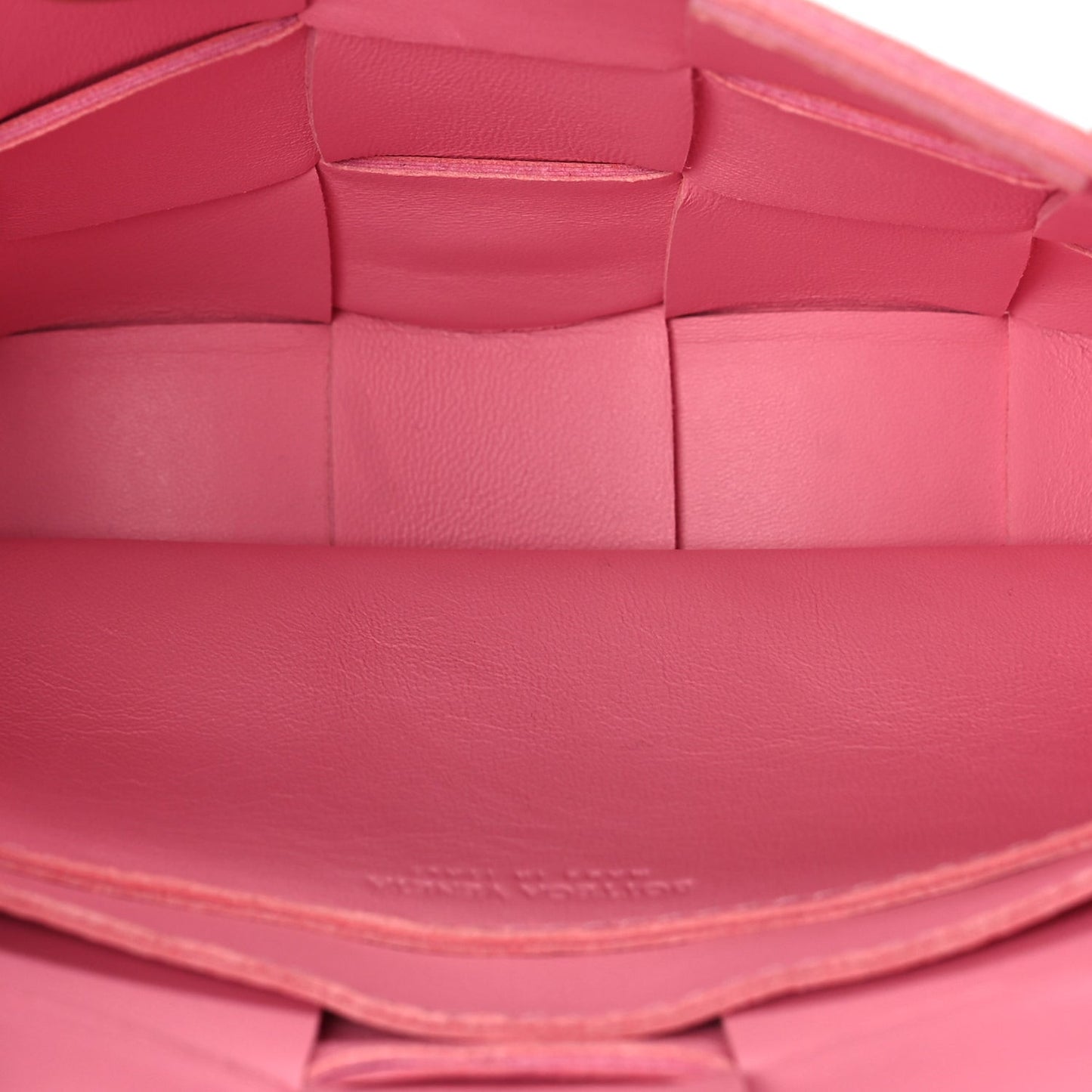 Lambskin Maxi Intreccio Small Cassette Crossbody Bag Ribbon