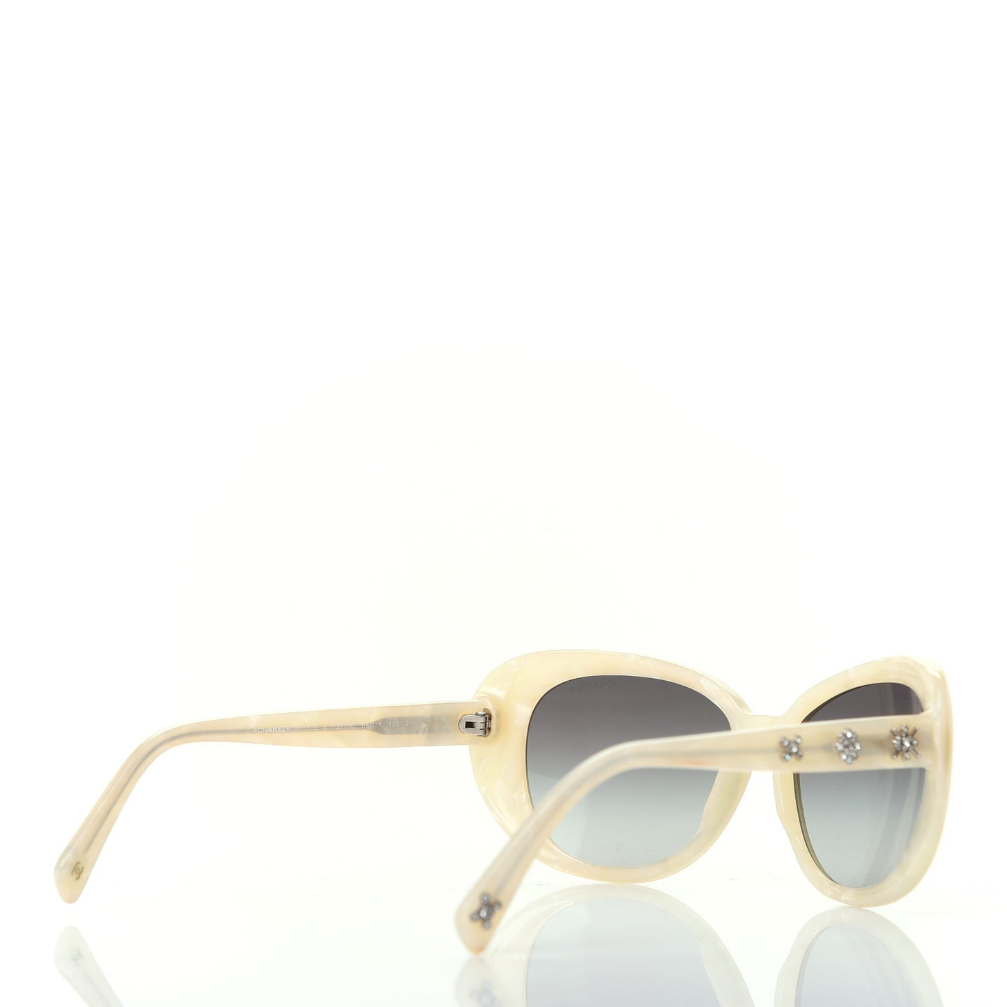 Crystal CC Sunglasses 5151-B White
