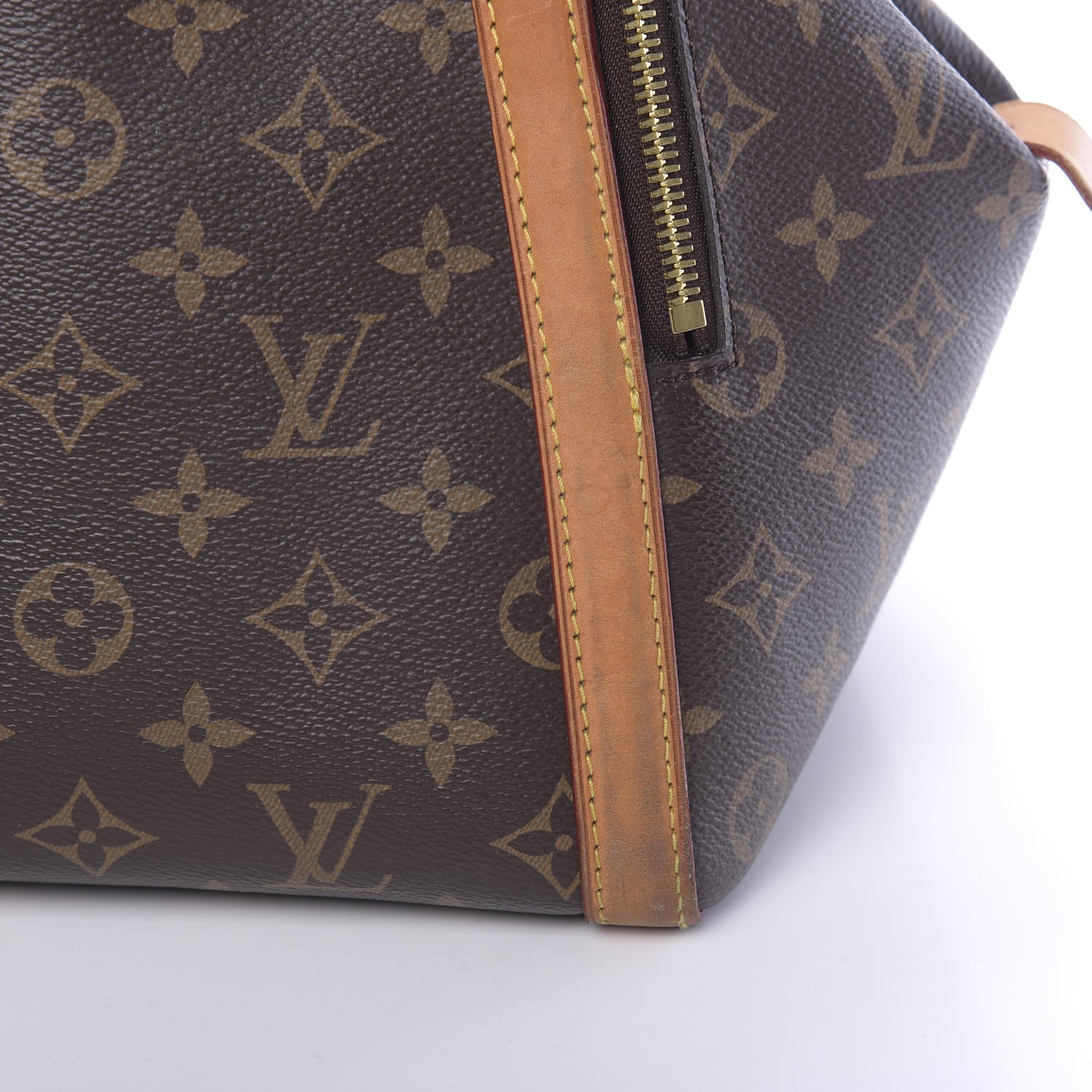 Louis Vuitton Monogram Marais MM 11 of 19