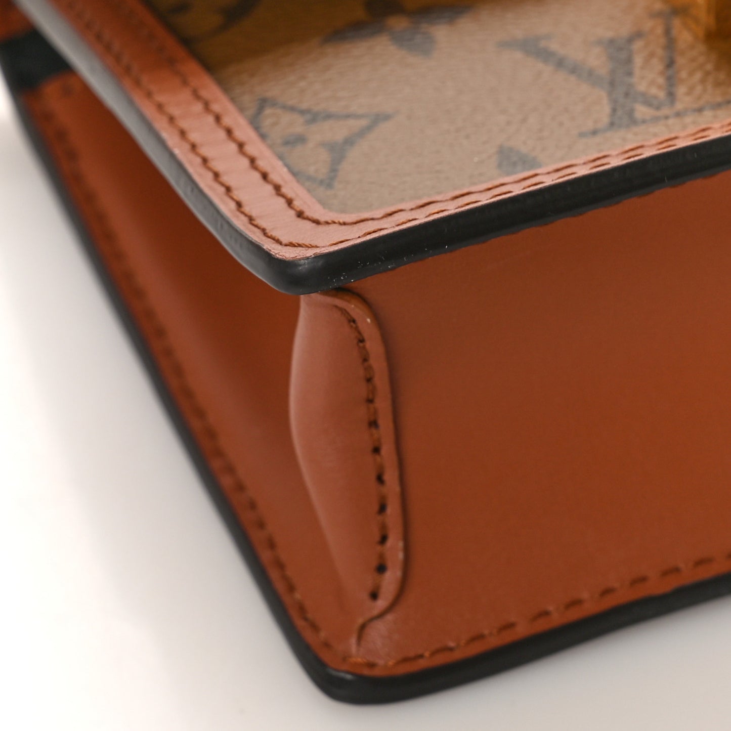 Reverse Monogram Dauphine Chain Wallet