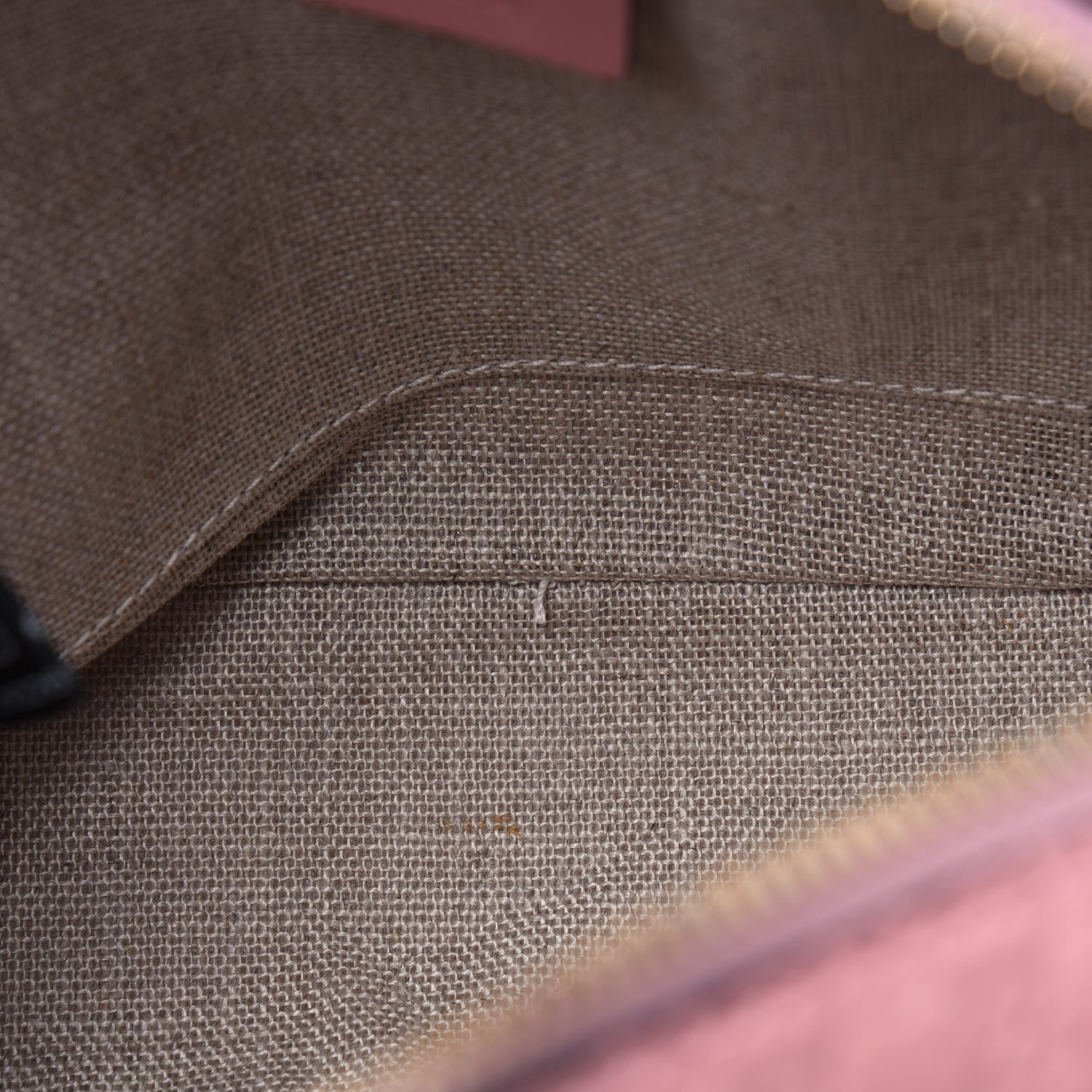 Gucci Soft Microguccissima Mini Bree Messenger Bag Soft Pink 7 of 10